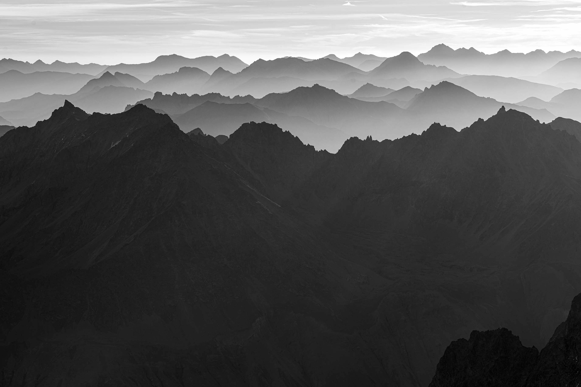 Cretes au lever du jour  N&B