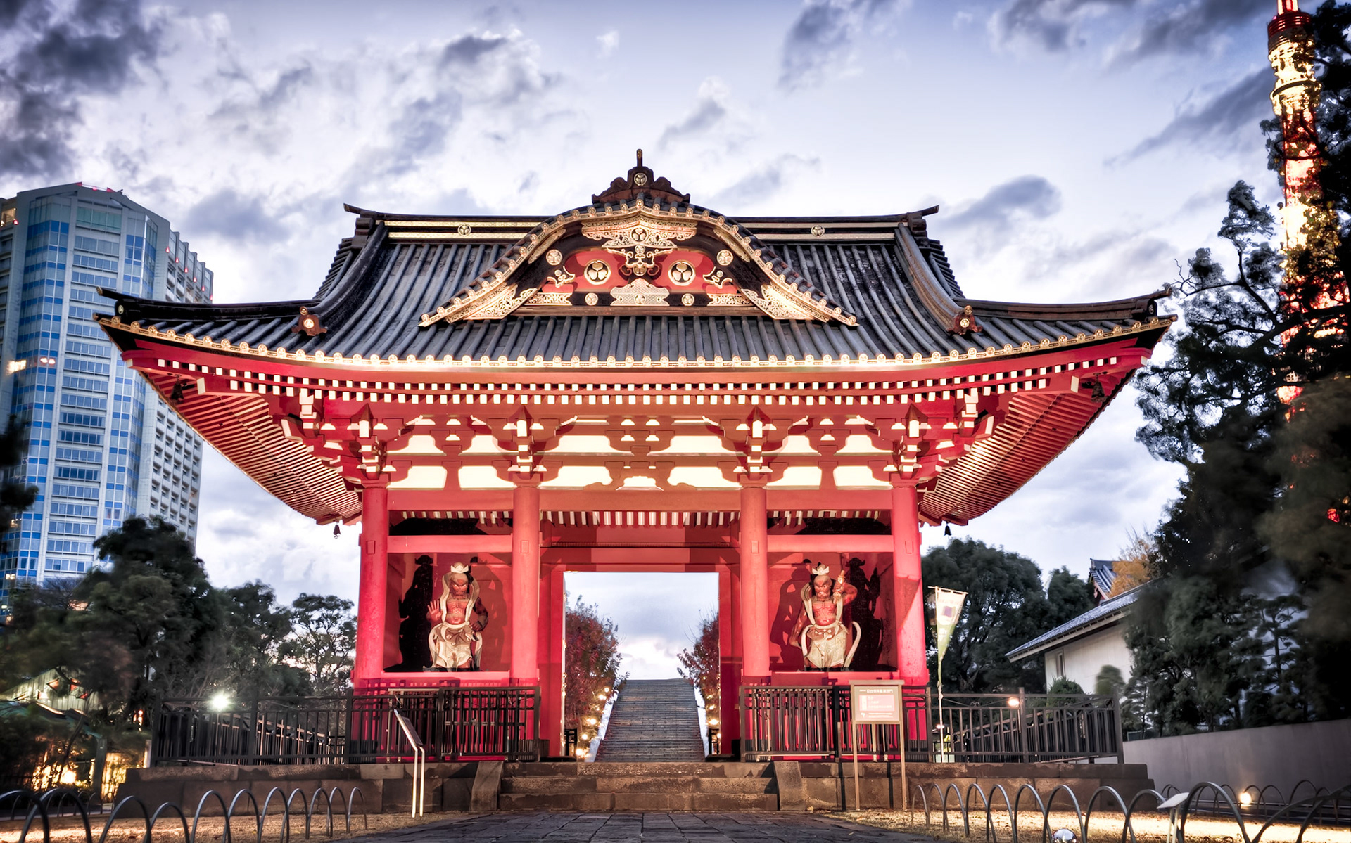 Taitokuin Soumon - 旧台徳院霊廟惣門