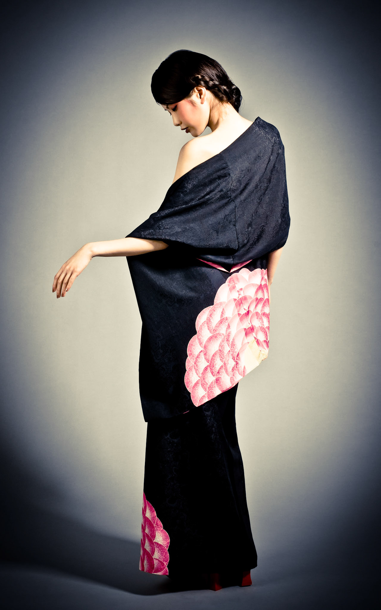 M - Linn (Folio) : MUA - Akemi Muraki : H - Mayuri Ogura (Various) : S - Kang Eun Gil