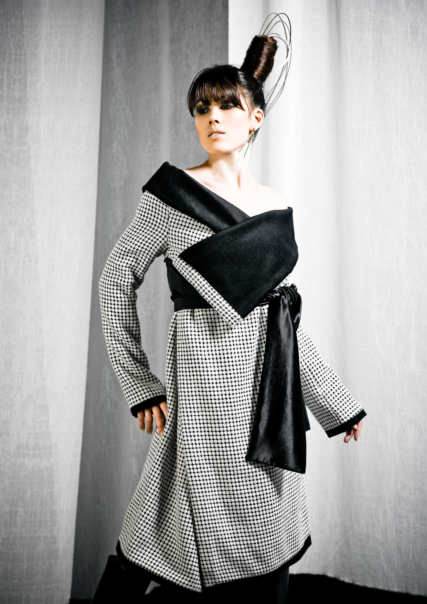 M - Veronica Emiko : MUA - Yuka Shimizu : H - Hiroki Iijima (La Qualite) : S - Meeko