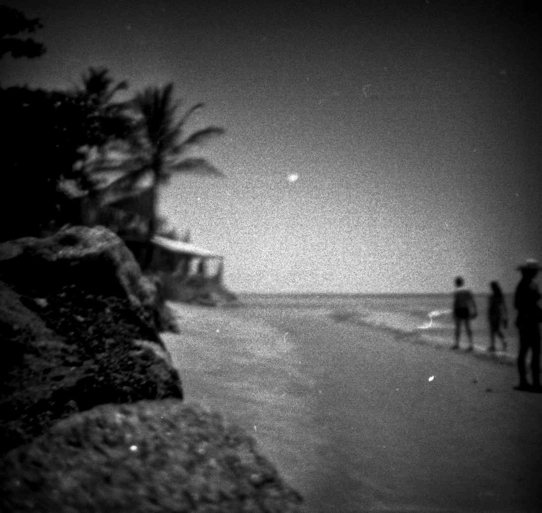 Pebbled Focus_B&W 35 mm film, ISO 400