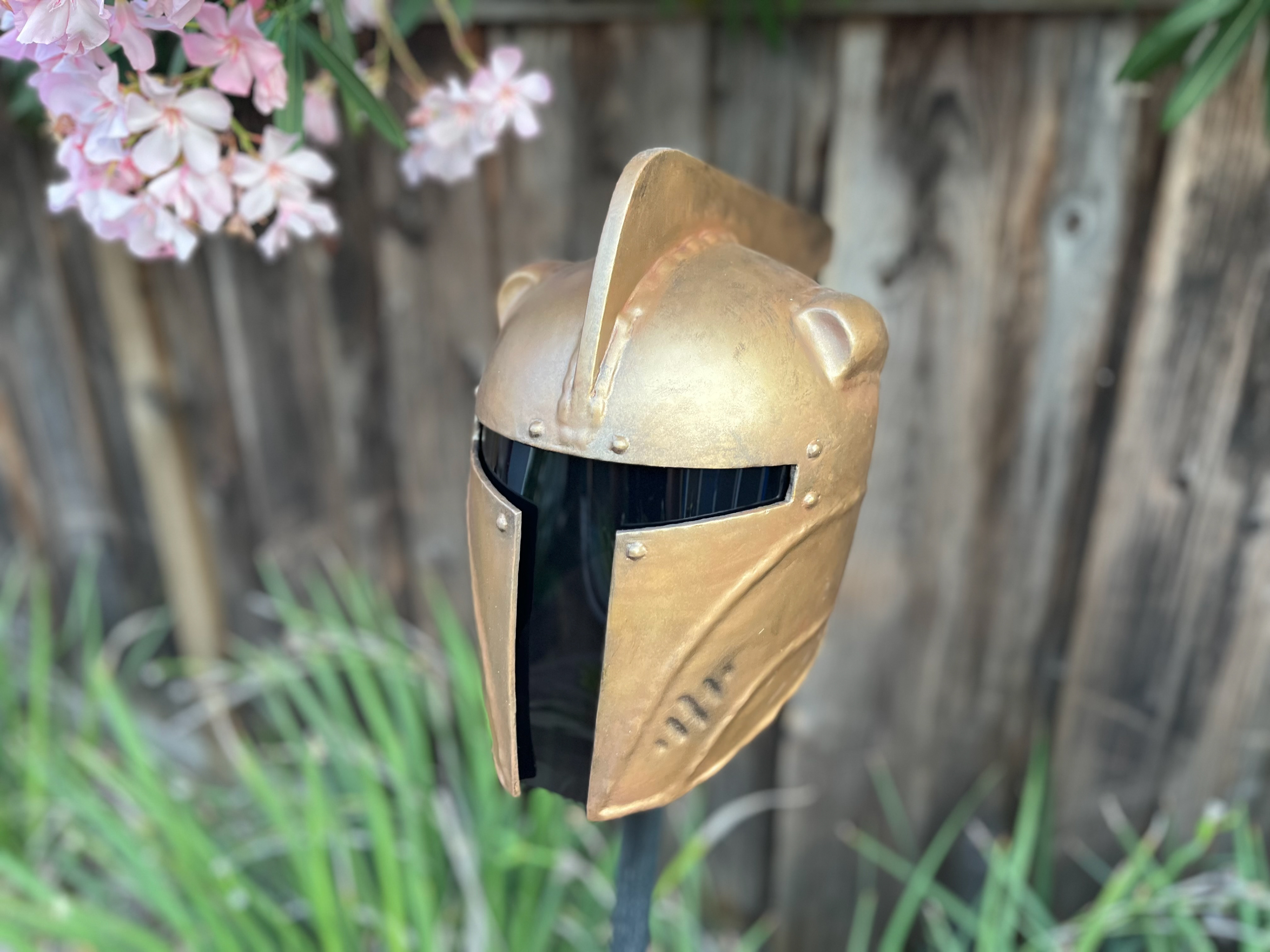 3D printed Rocketeer Mandalorian helmet. Jul 2024.