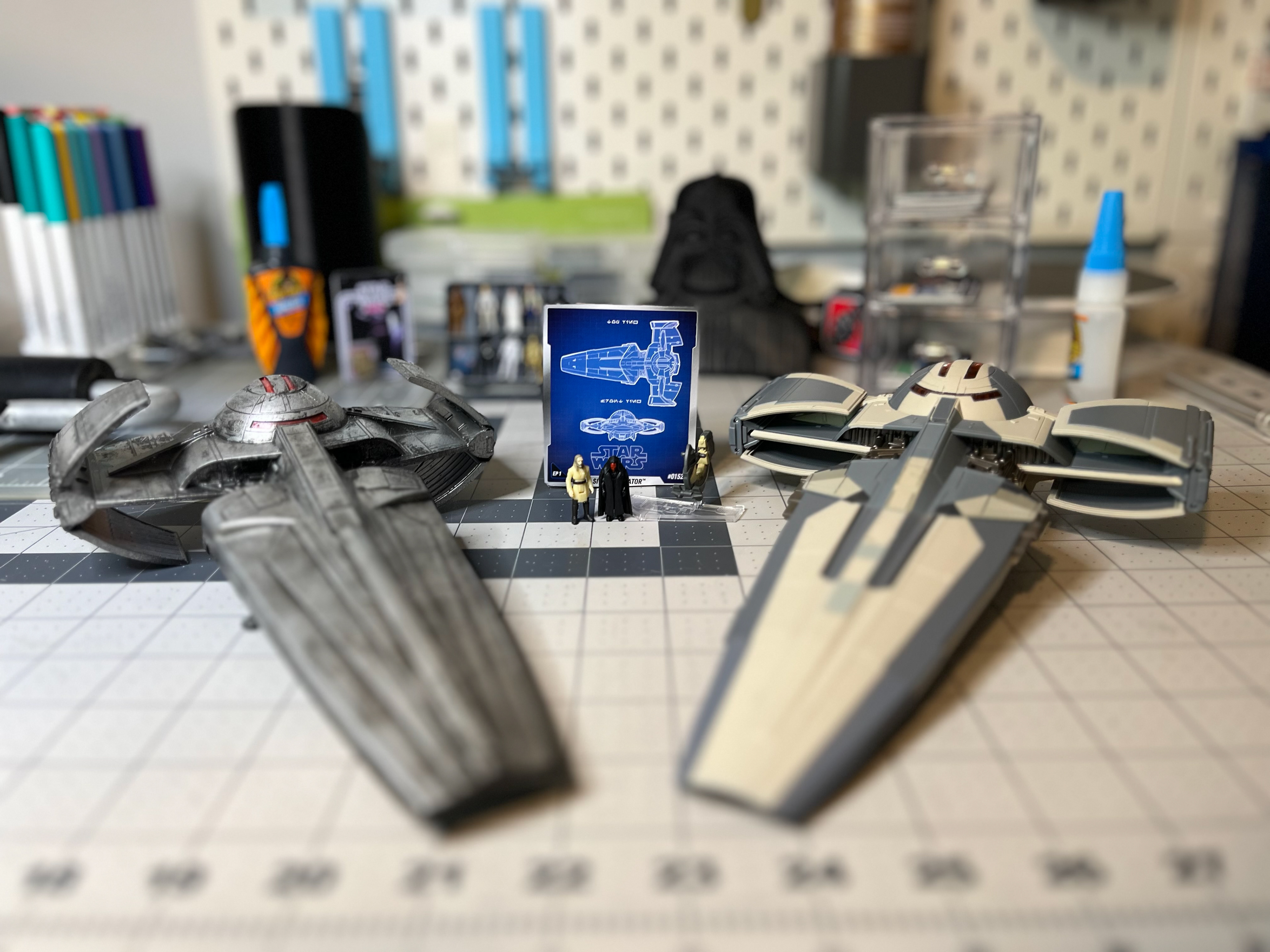 My Scimitar ship (left) next to the official Jazwares design (right).