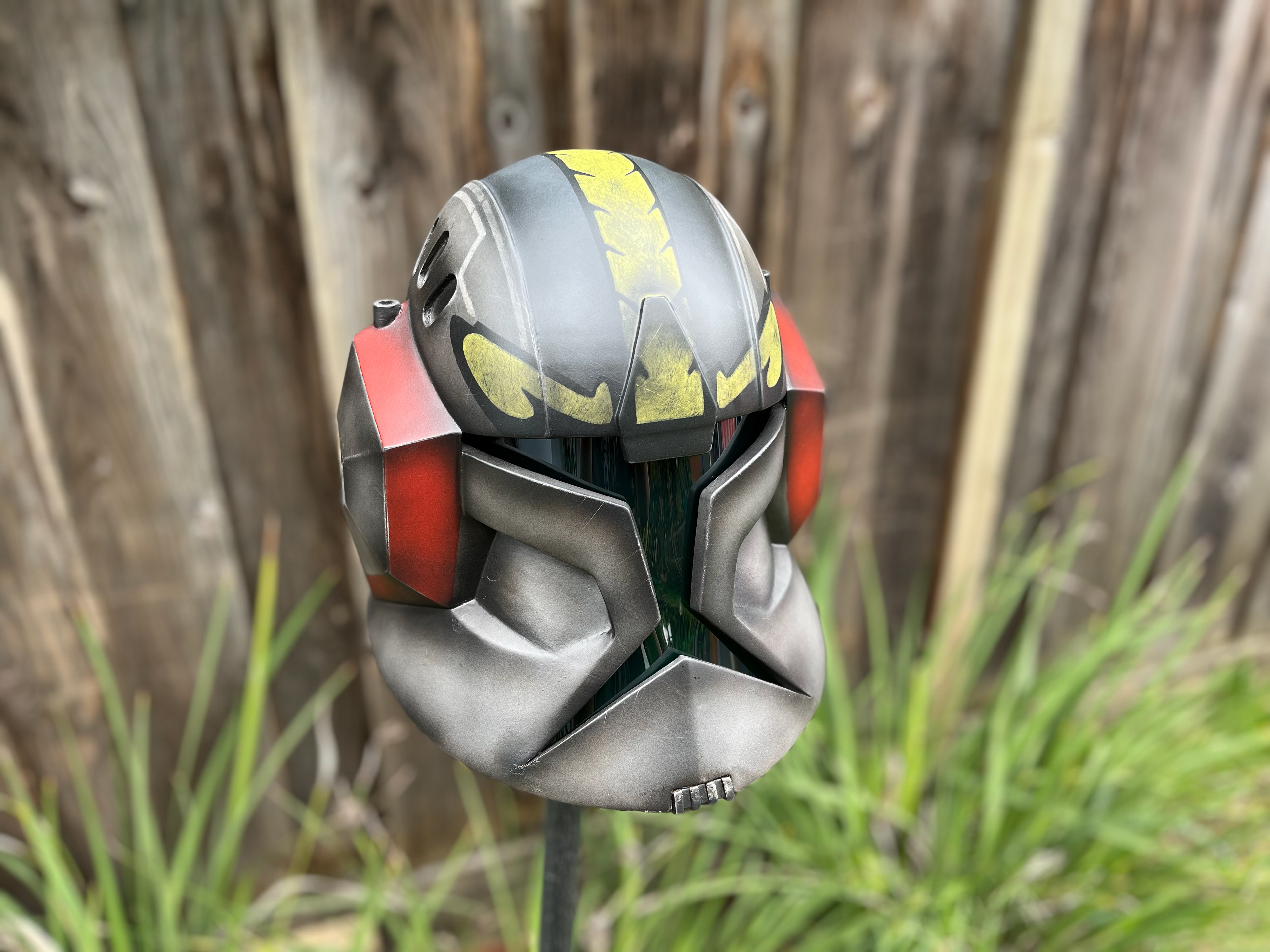 3D printed Phase I Special Ops Clone Trooper Blackout. Digital files from Galactic Armory. Finished with spray paints, acrylic wash, and airbrush. Apr 2024.