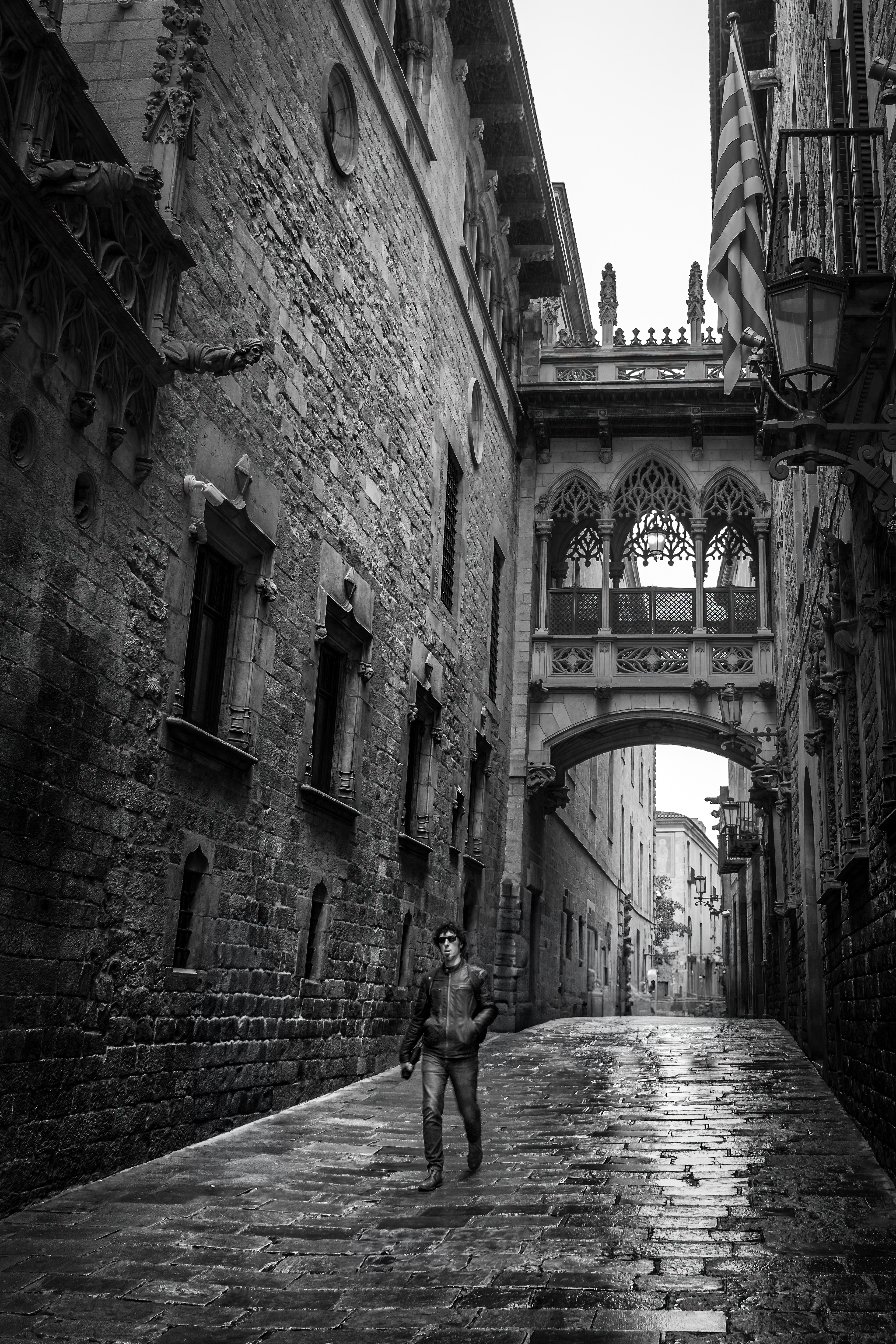Space and time / Pont del Bisbe, Barcelona, Spain, March 2025