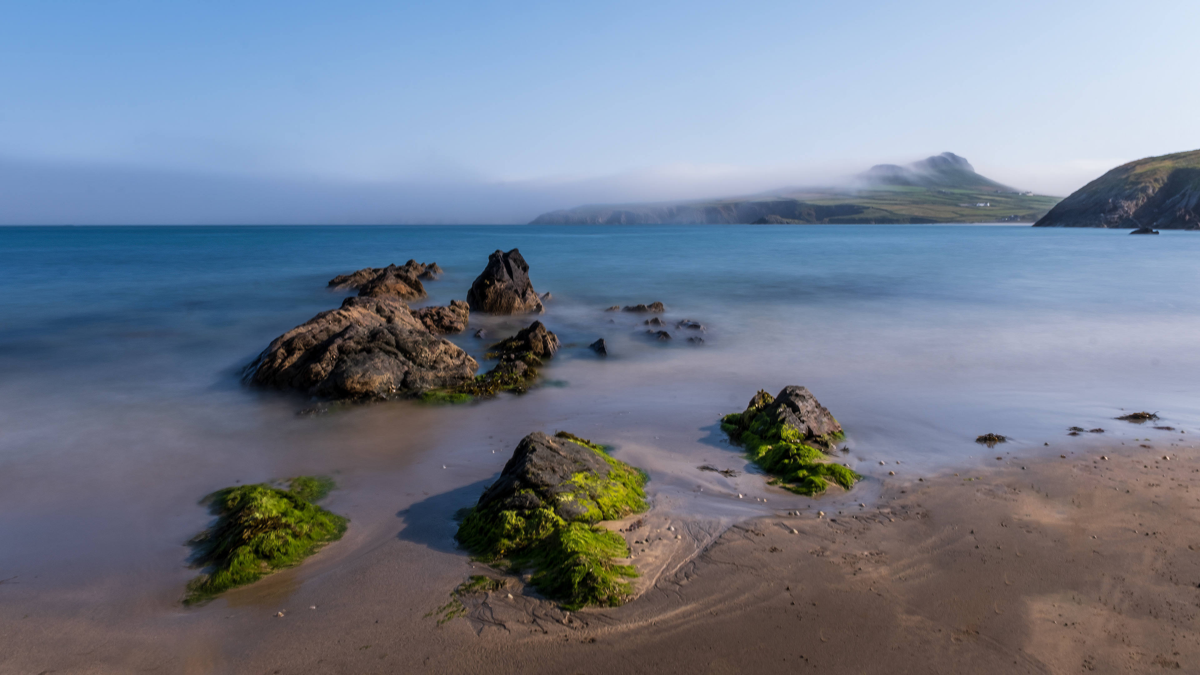 Low tide at Porthselau beach / Pembrokeshire coast, Wales, June 2024