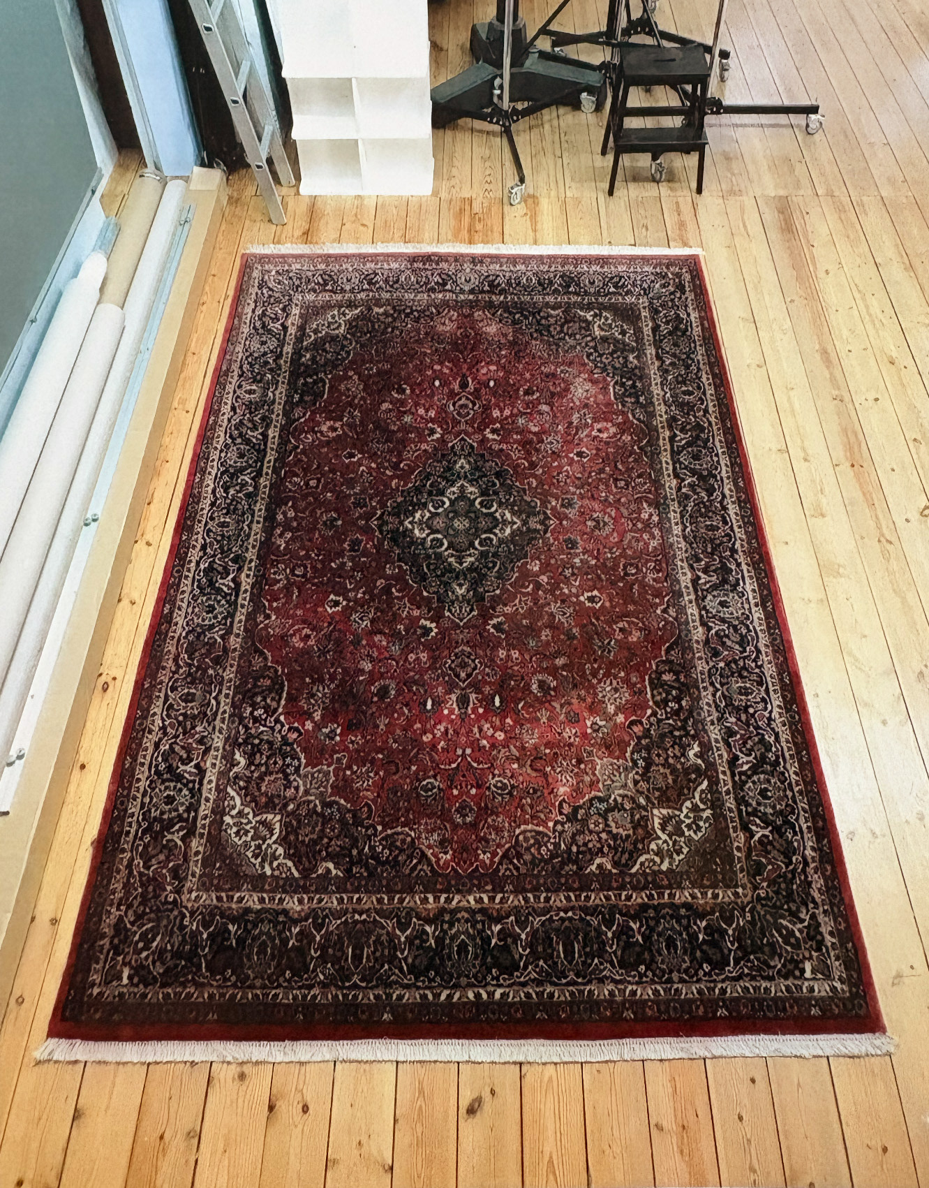 T038 - 196 cm x 310 cm