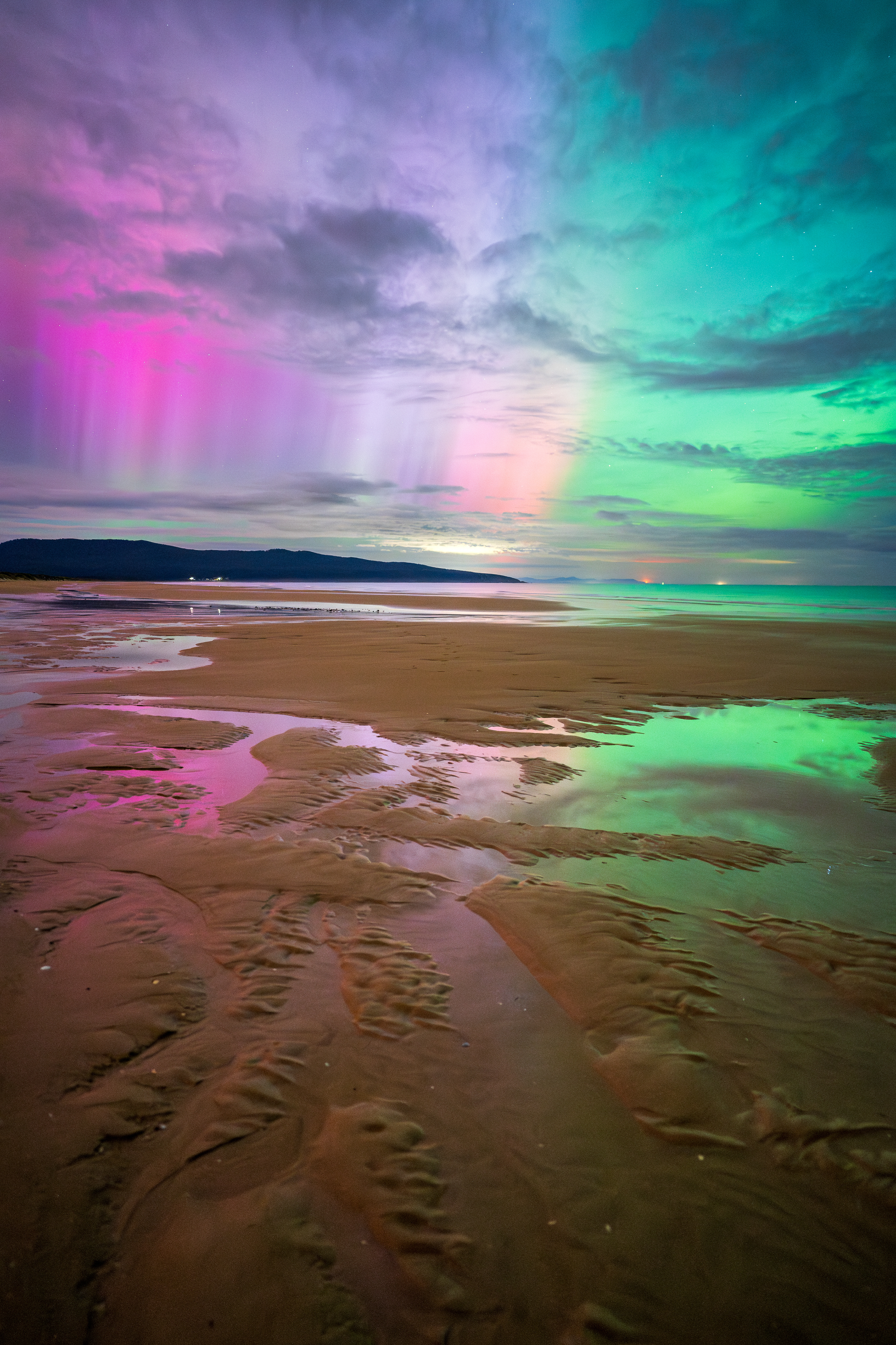 Sand riffles and aurora