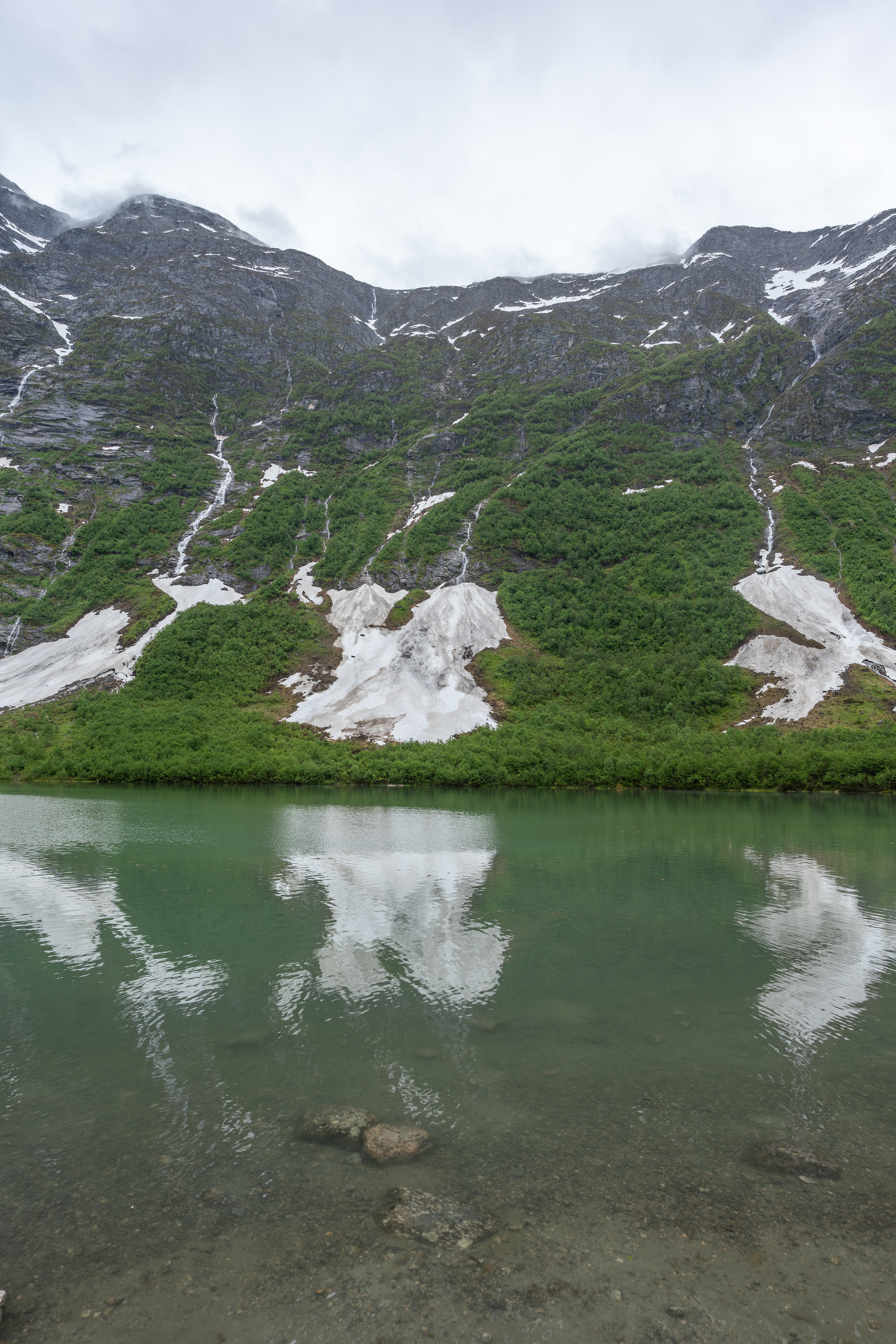 Bøyabreen Glacier Rest Area