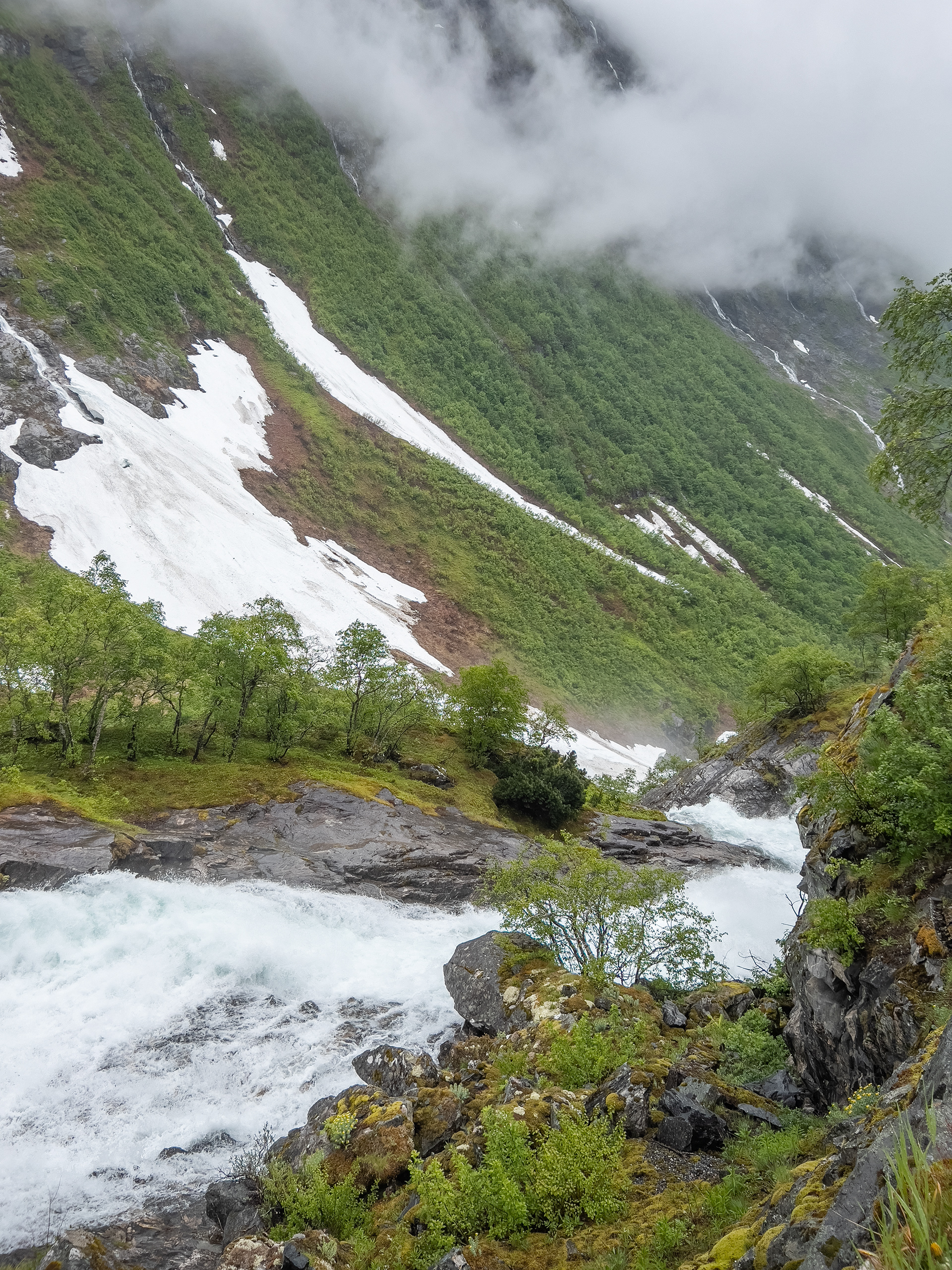 Øvstefossen