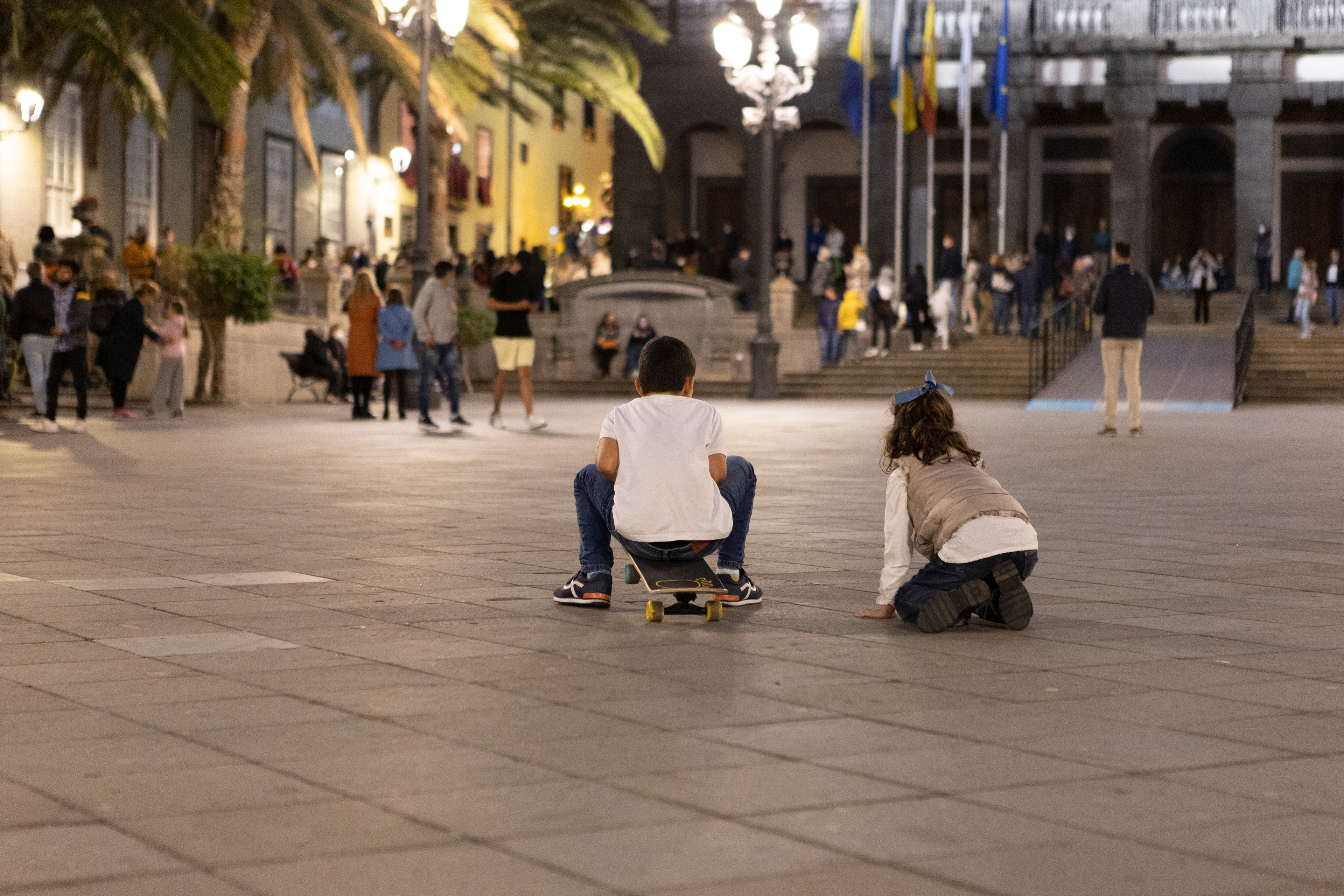 Click below for On the Streets