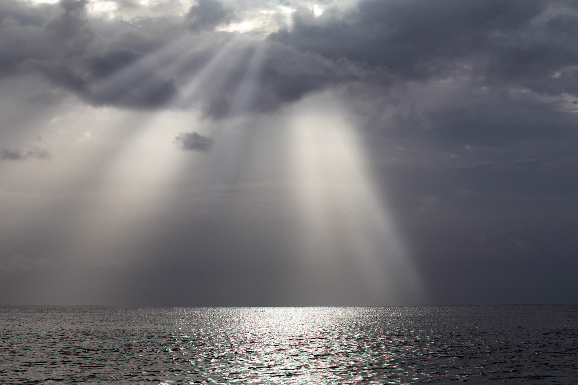 Sun Rays from the sky