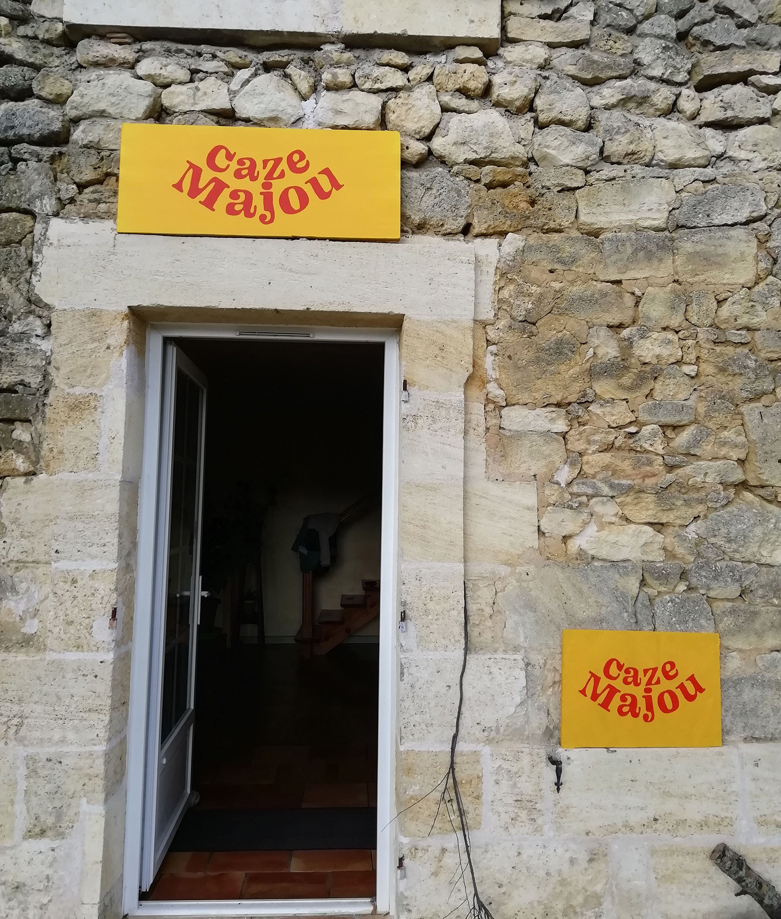 Caze Majou panneaux peint main