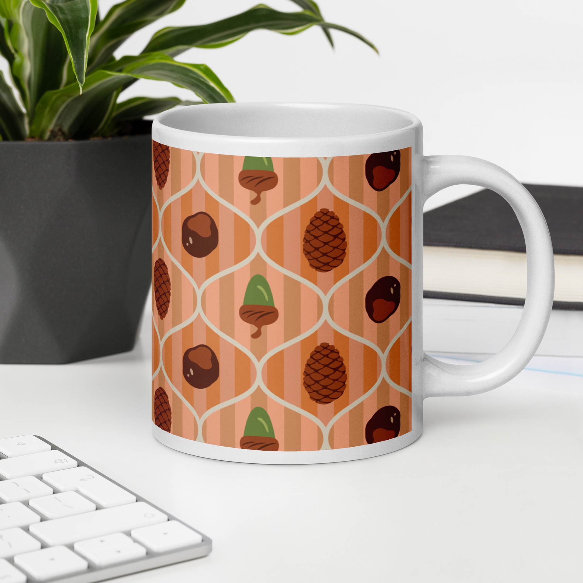 CONKERS, ACORNS & PINE CONES STRIPED OGEE - COFFEE MUG 3