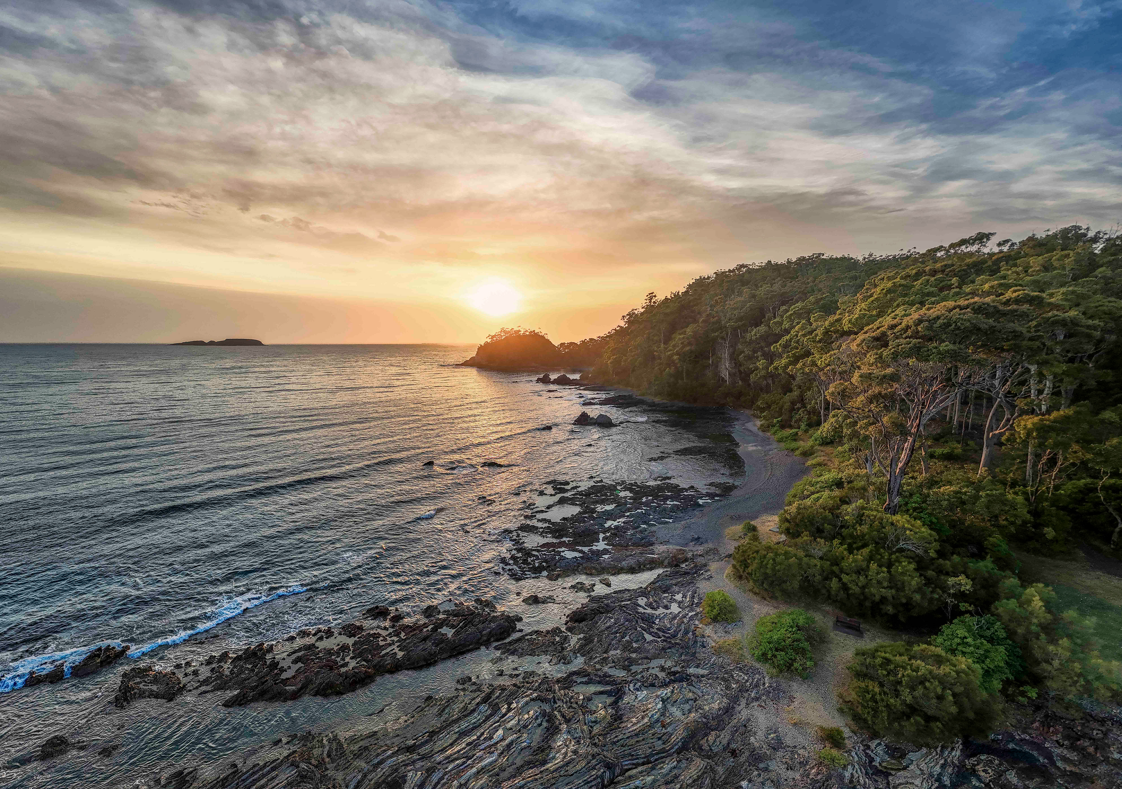 Hazy morning at Wimbi