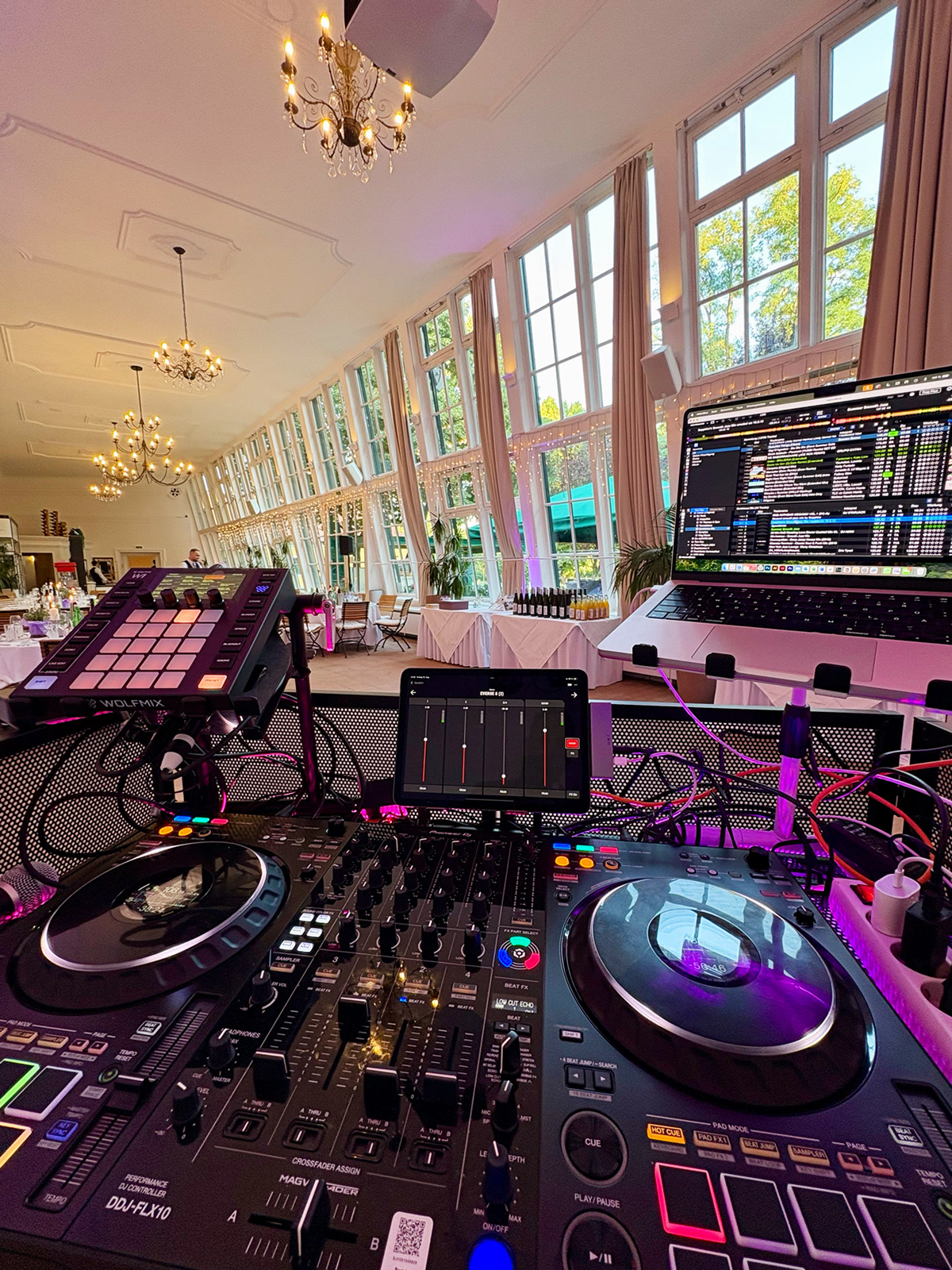 DJ Setup Hochzeit Wien - Orangerie Europahaus