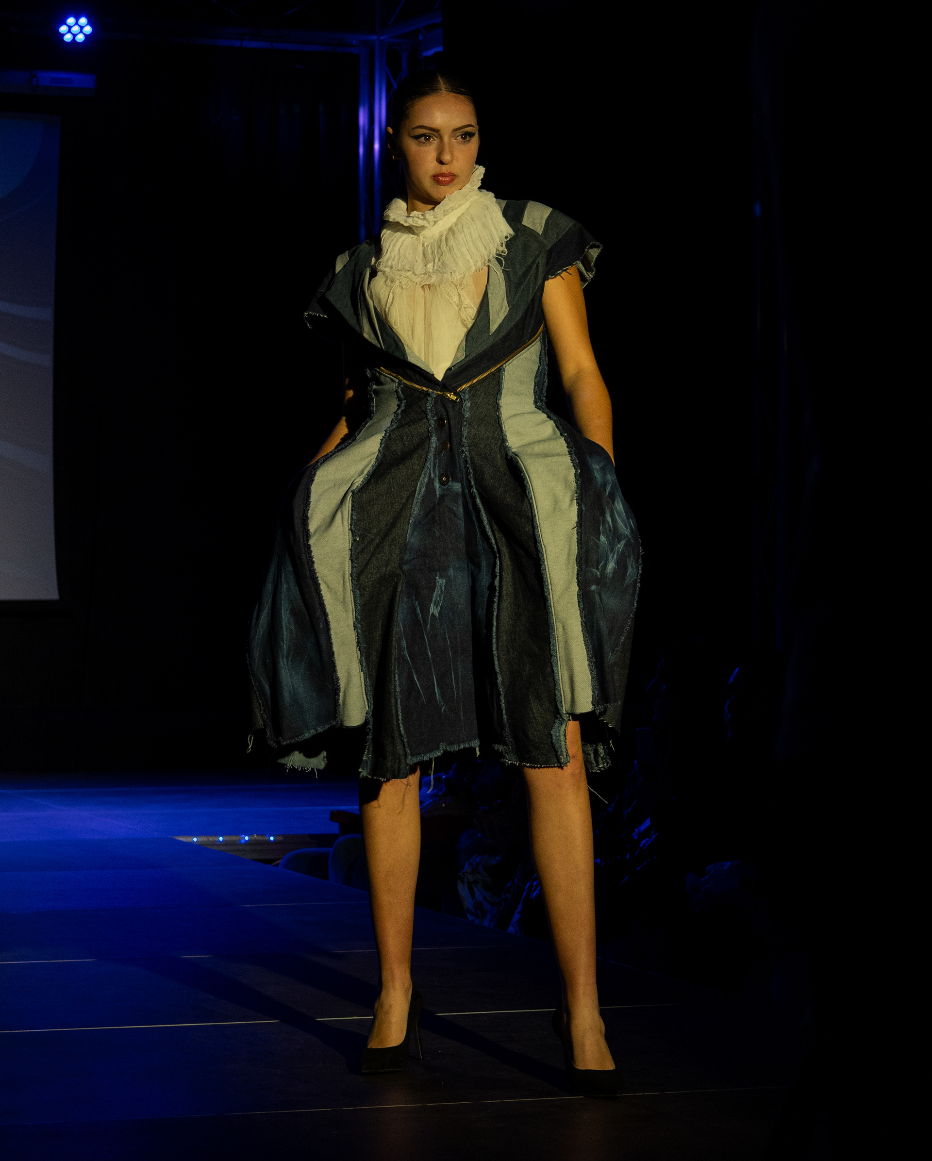 Desfile de moda Luis Buñuel