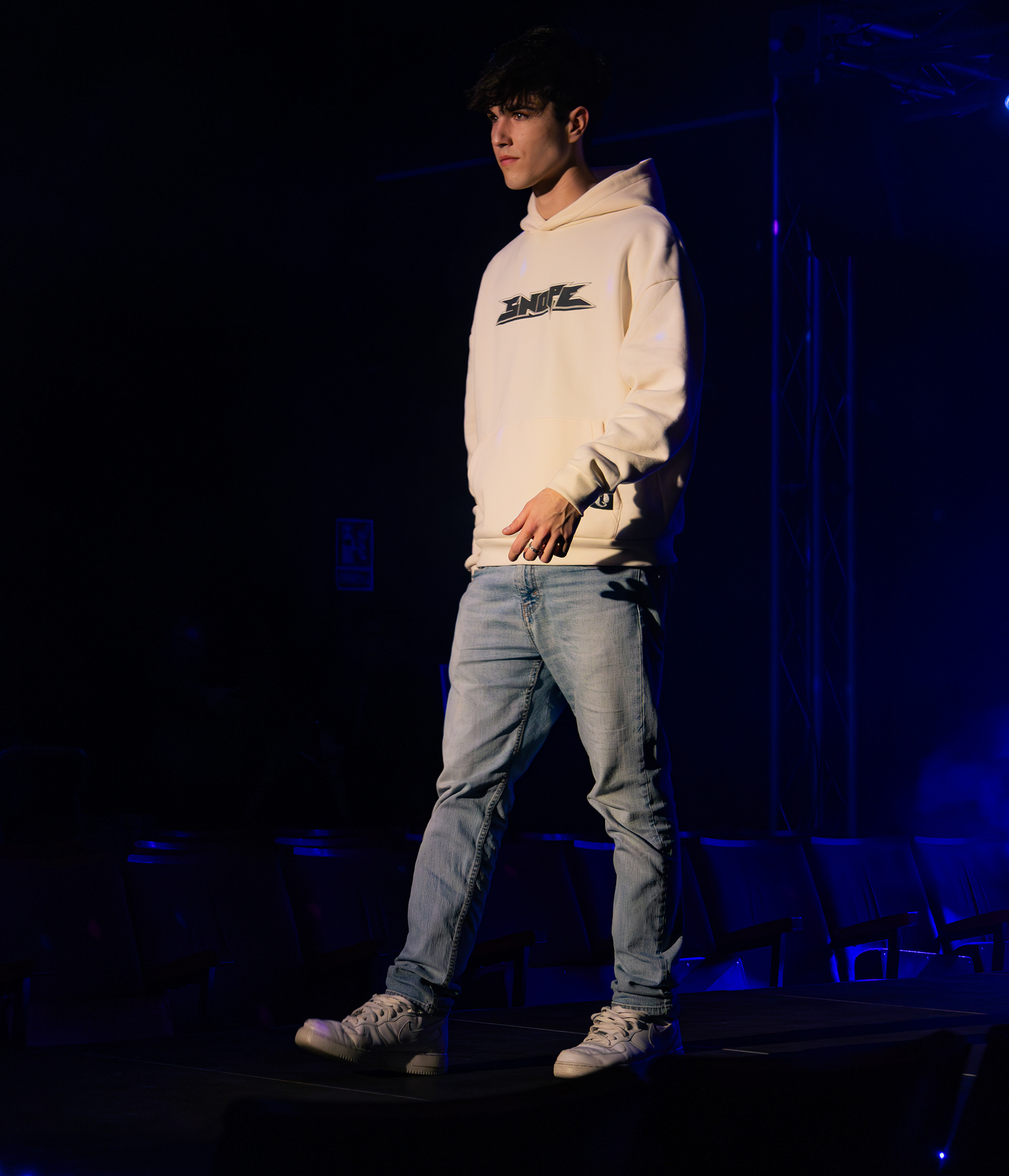 Desfile de moda Luis Buñuel