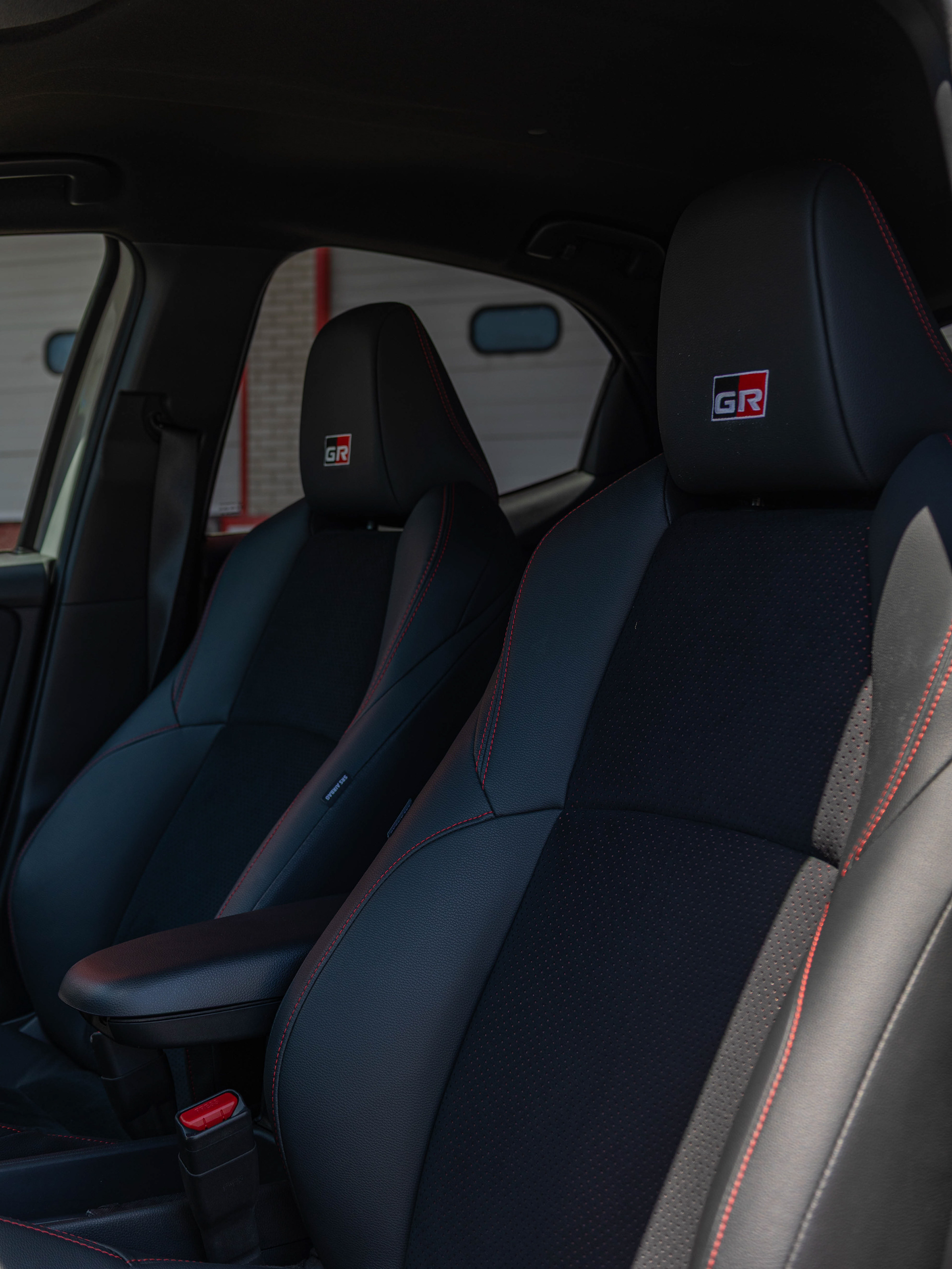 TOYOTA YARIS GR SPORT