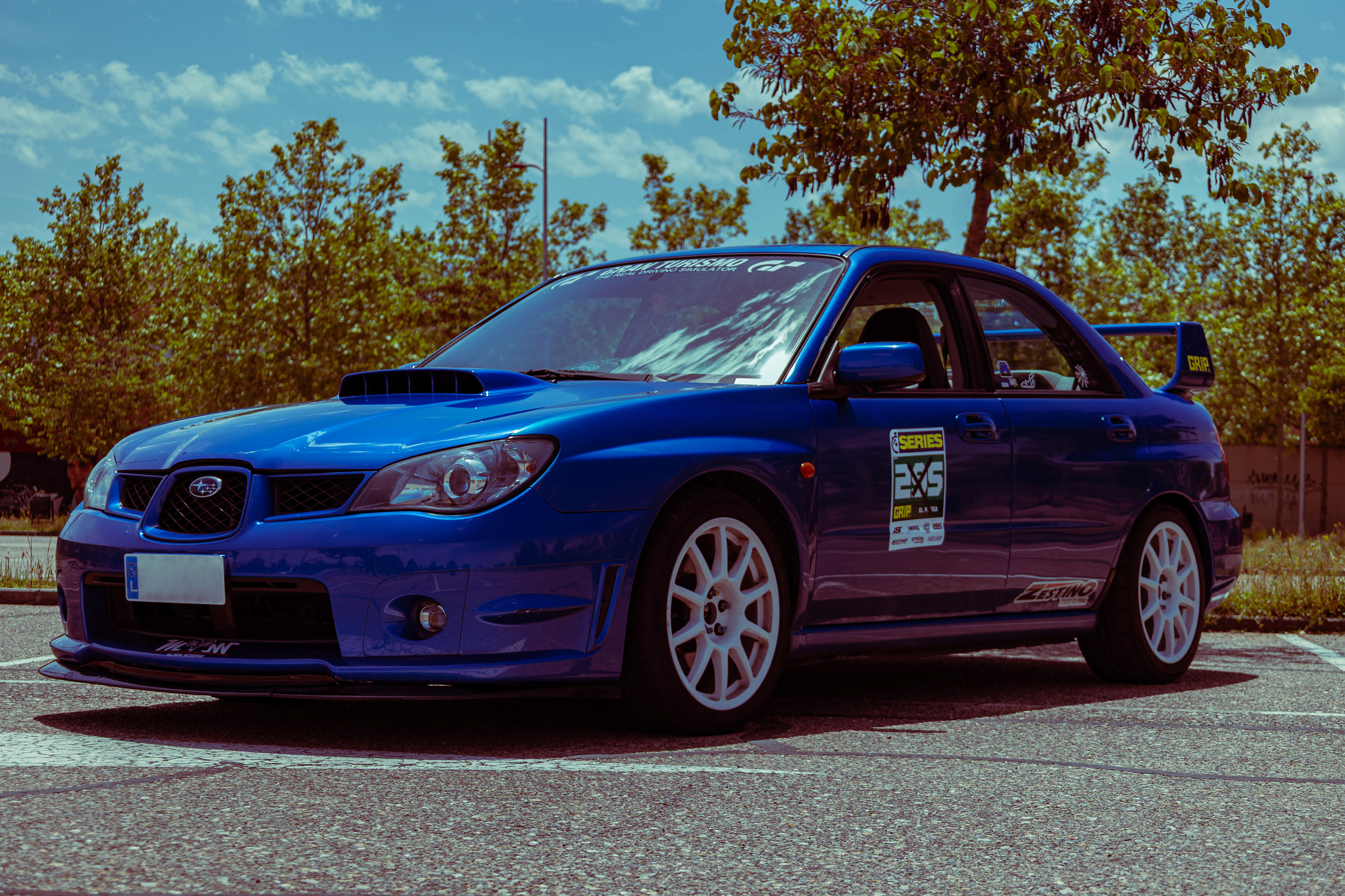 SUBARU IMPREZA