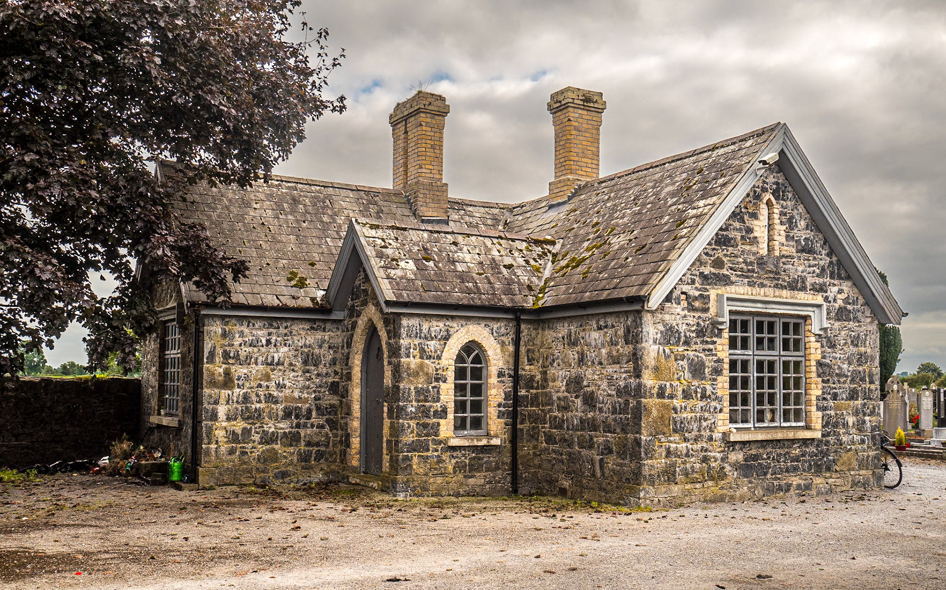 Caretaker's lodge, Clonoghill Cemetery, Birr, Co Offaly, 31 Aug 2021