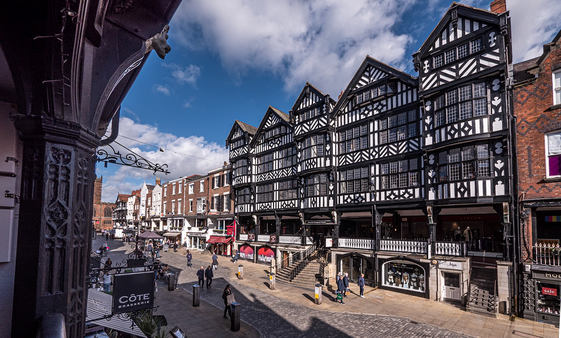Grosvenor Shopping Centre, Bridge Street, Chester, 13 Oct 2022