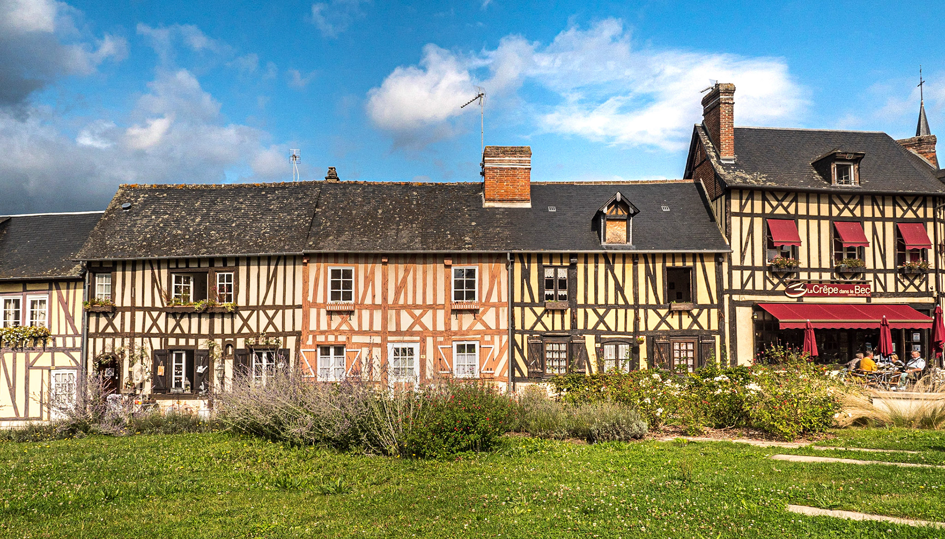 Le Bec-Hellouin, Normandy, 26 Sep 2021