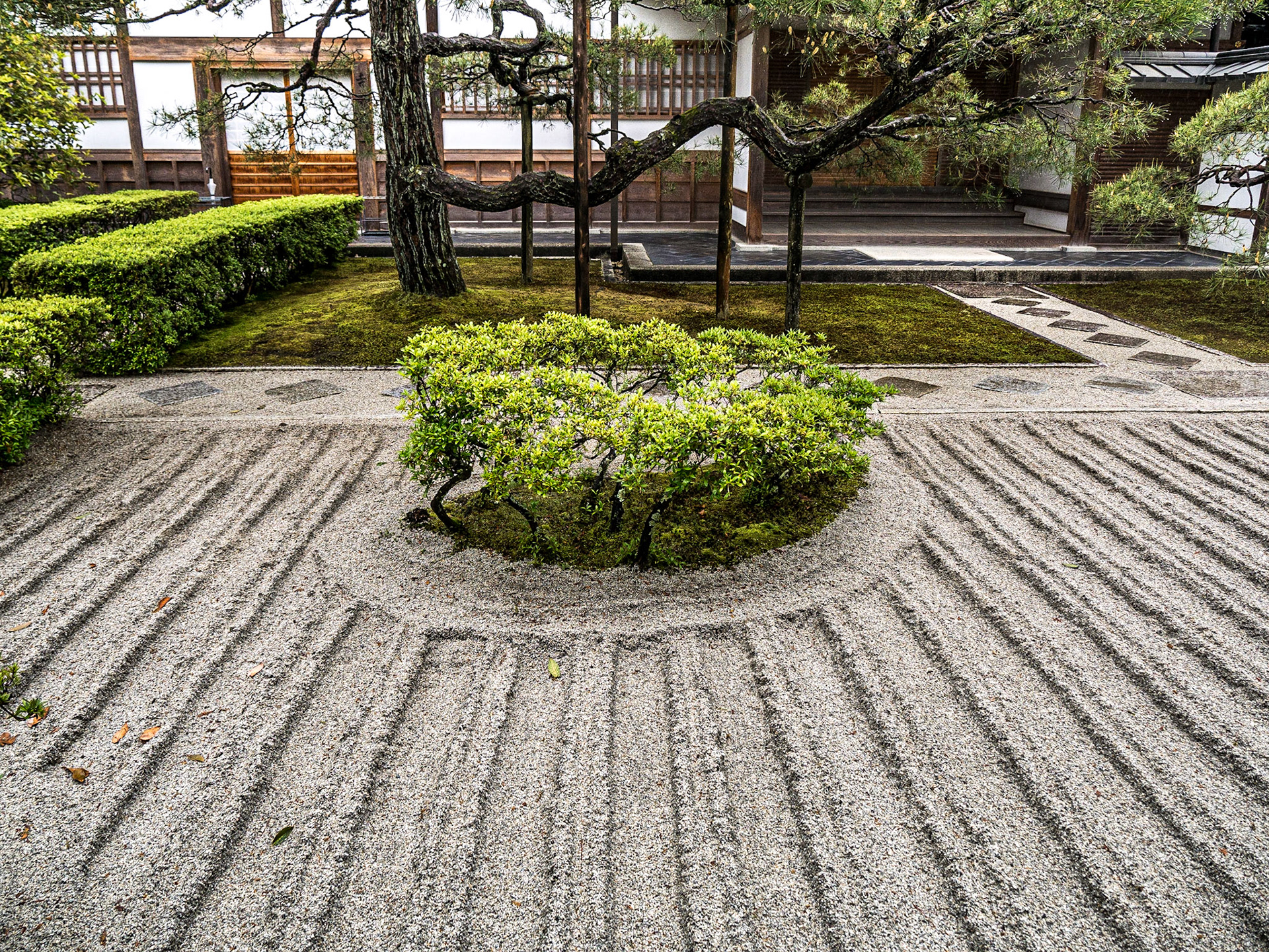 Ginkaku-ji (Jisho-ji) temple, Kyoto, 28 Apr 2016