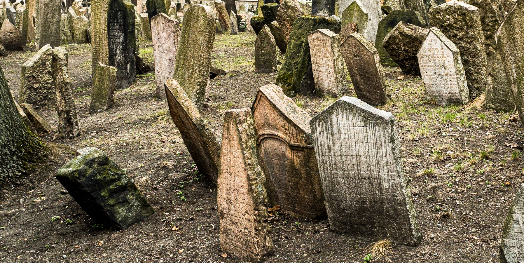 Jewish graveyard, Prague, 22 Mar 2015