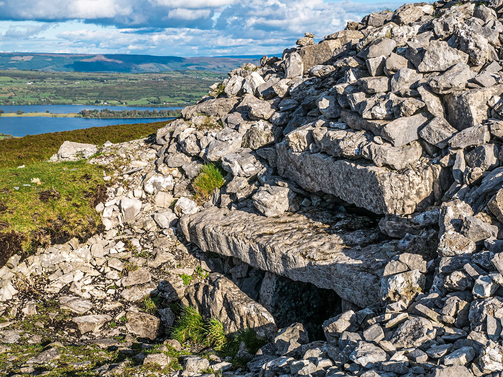 Megalithic tomb, Carrowkeel, Co Sligo, 10 Oct 2014
