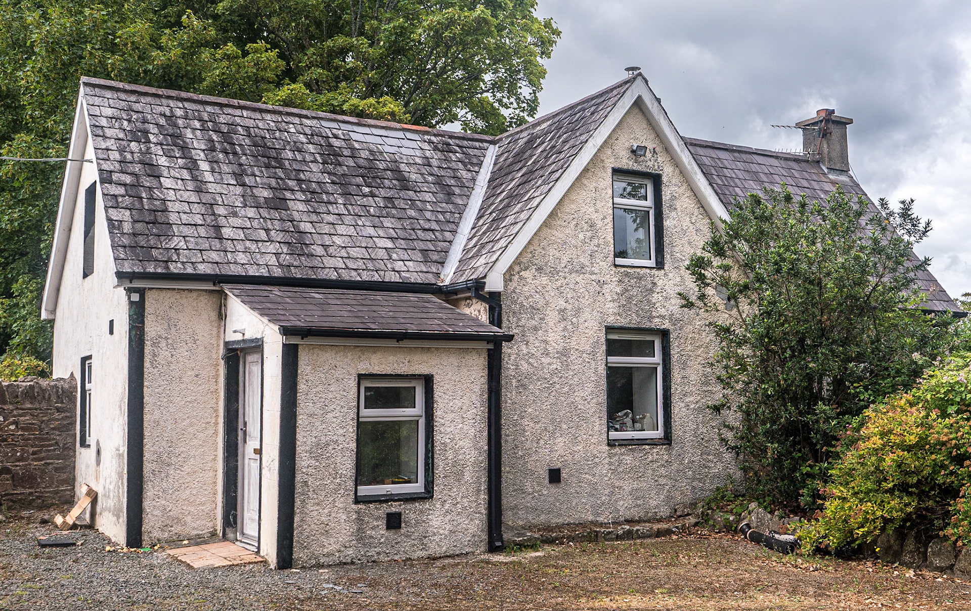 By Holy Trinity Church, Portlaw, Co Waterford, 6 Jul 2025
