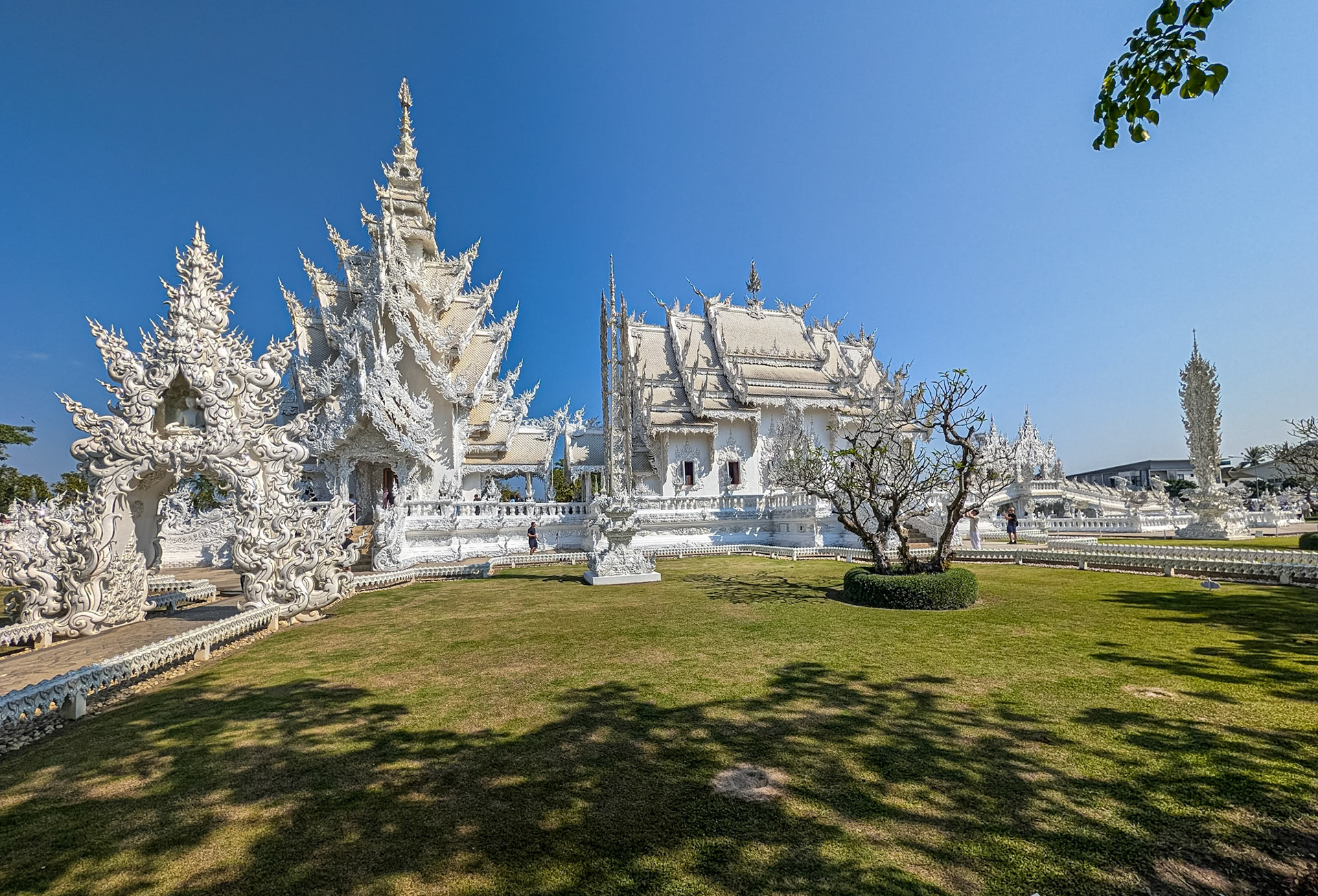 Wat Rong Khun (White Temple), Chiang Rai, 13 Feb 2026