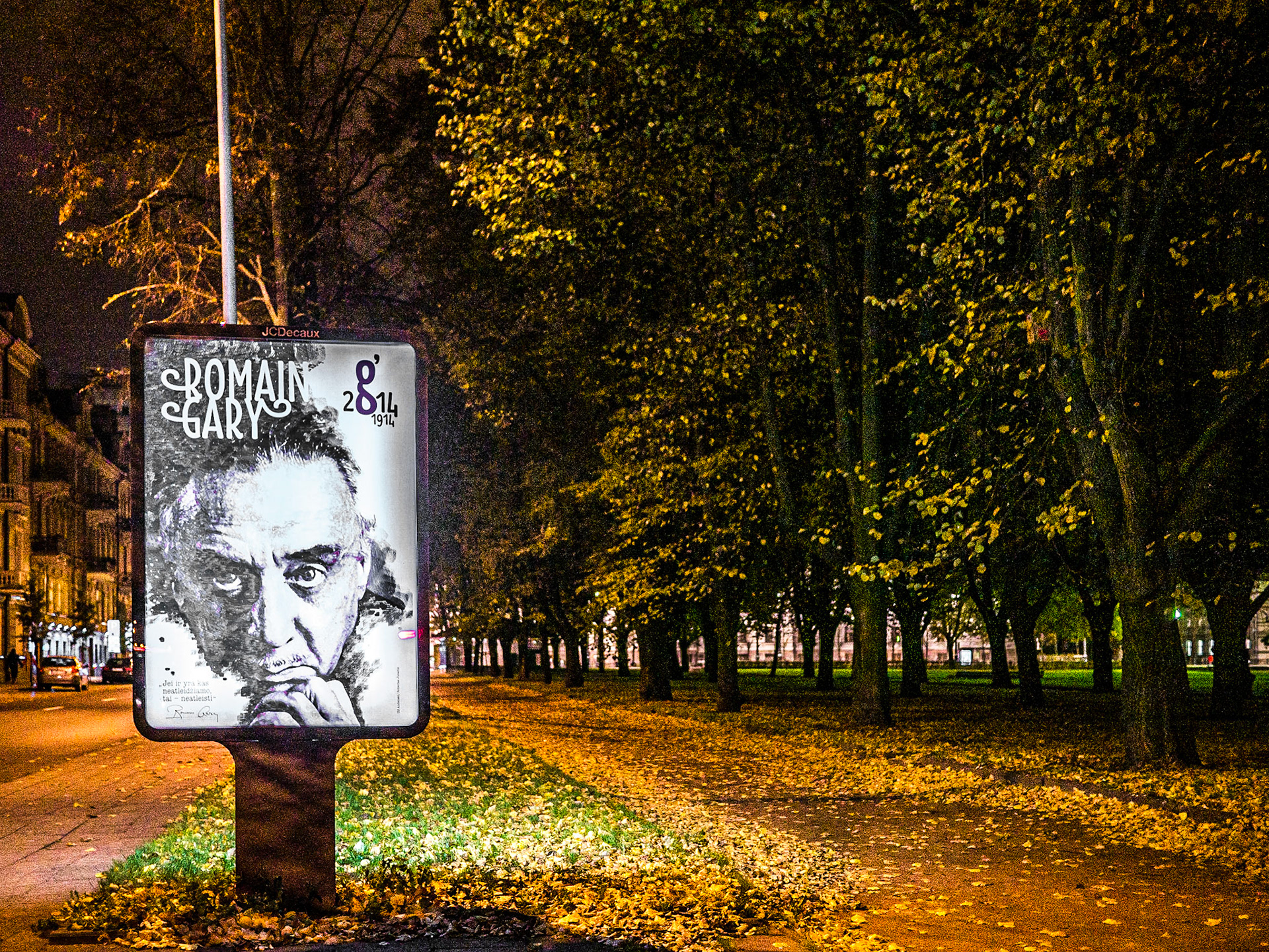Around the park on Gedimino Avenue, Vilnius, 22 Oct 2014