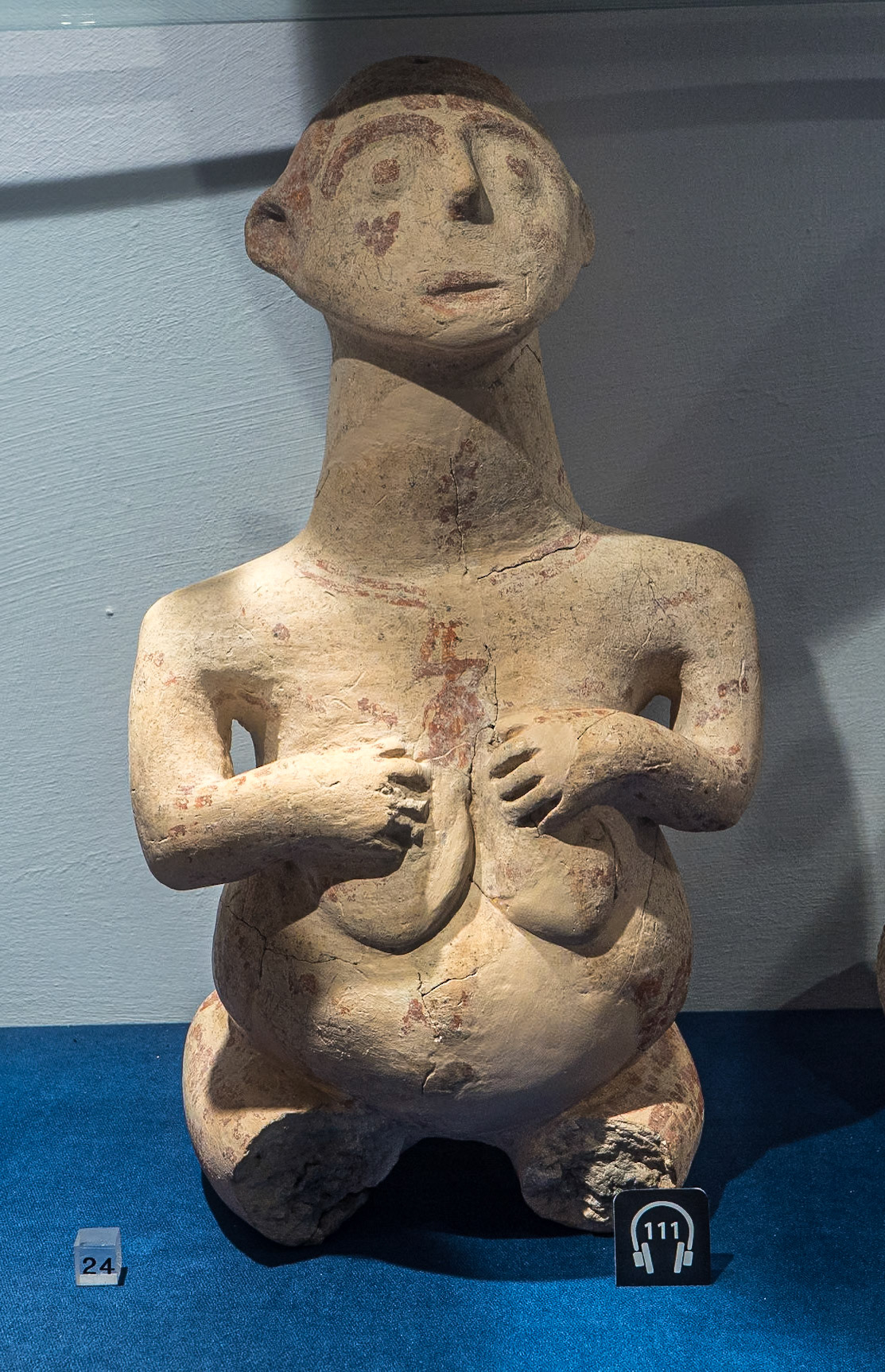 Clay female figurine, The Cyprus Museum, Nicosia, 18 Feb 2025