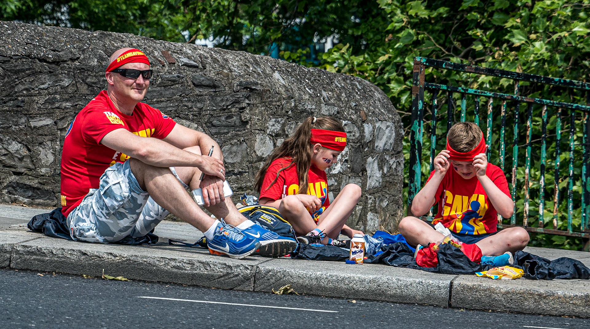 Watching the Women's Mini Marathon, at Leeson Street Bridge, Dublin, 6 Jun 2016