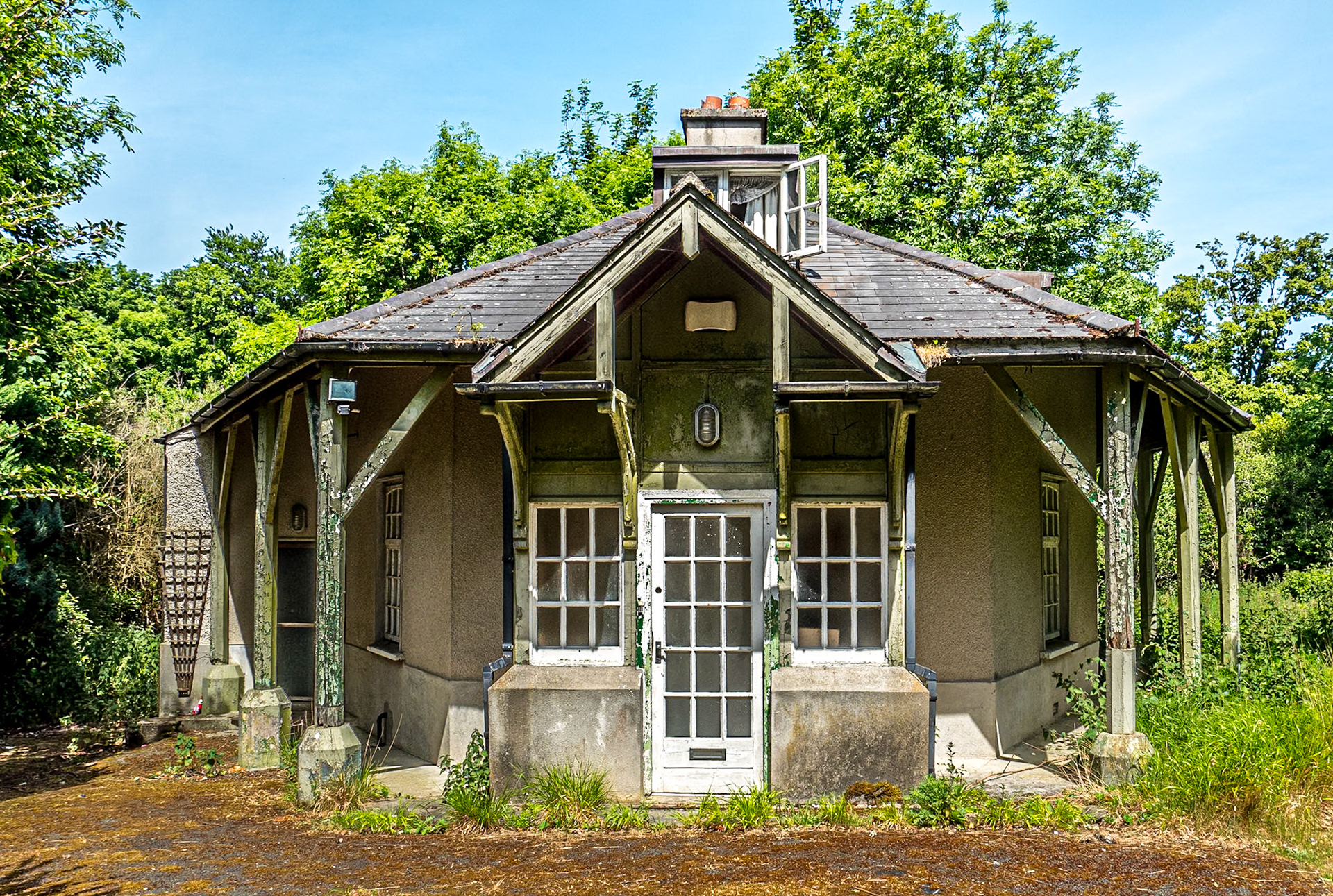 Lodge, Ordnance Survey Road, Phoenix Park, Dublin, 28 May 2020