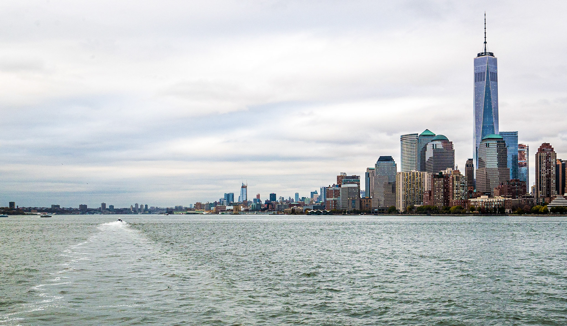 Manhattan from Liberty cruiser, 18 Nov 2015