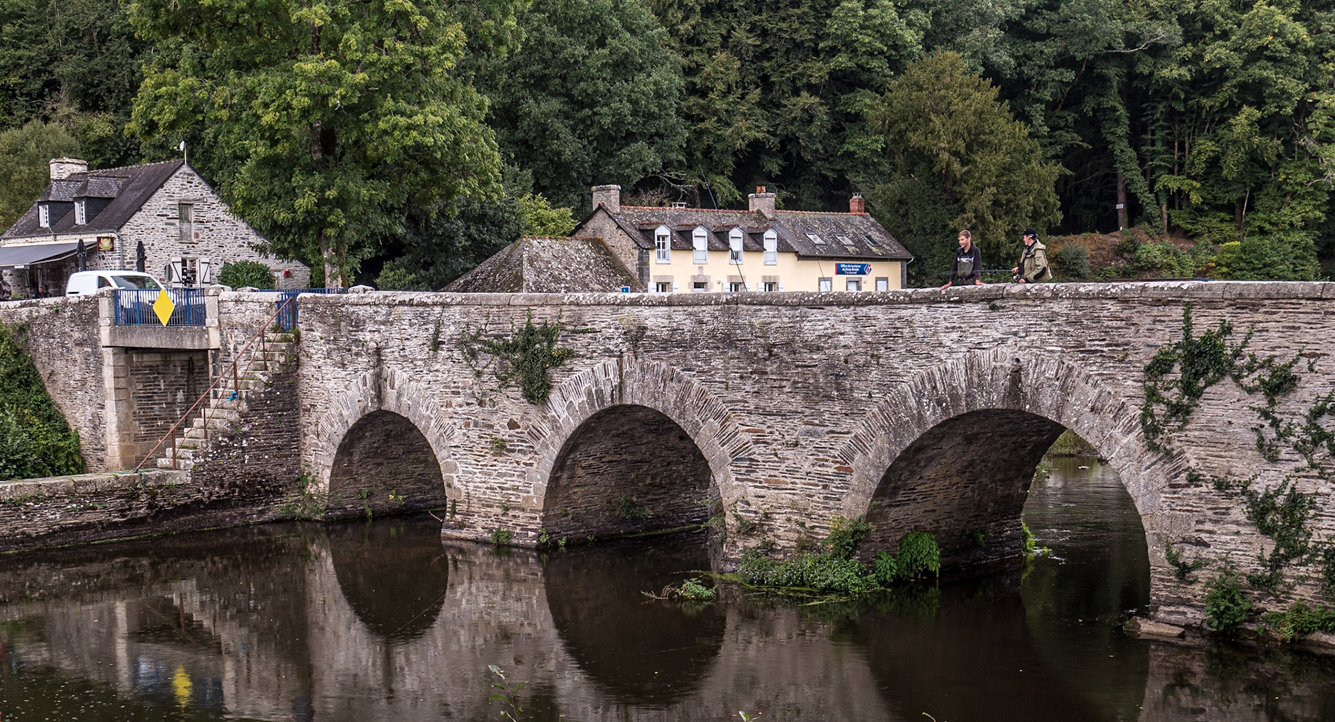Bon Repos sur Blavet, France, 25 Sep 2022