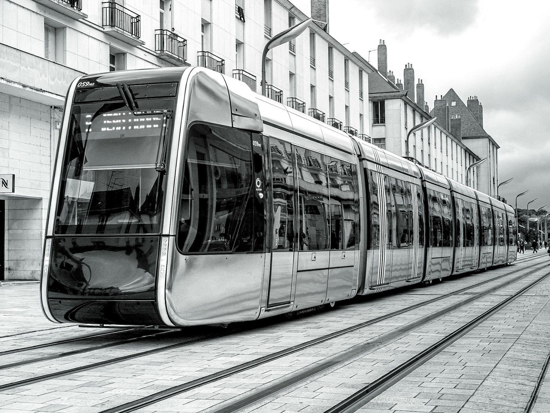 Rue Nationale, Tours, 20 May 2016