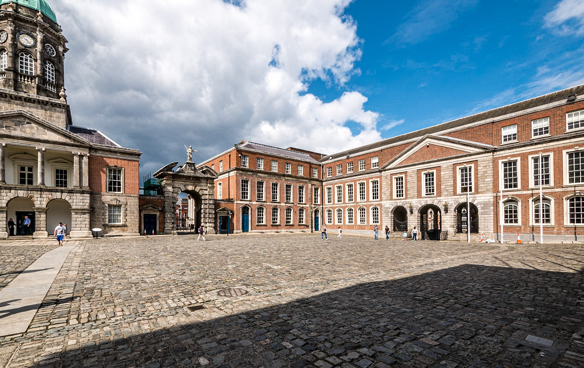 Dublin Castle, 28 Jul 2014