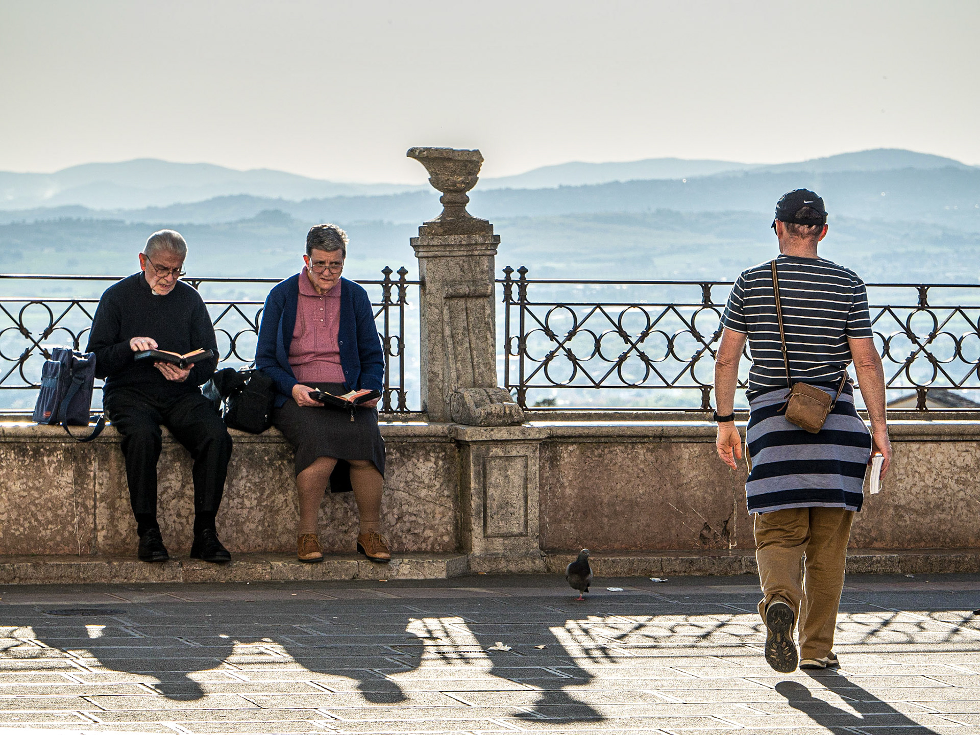 Piazza Santa Chiara, Assisi, 21 Apr 2015