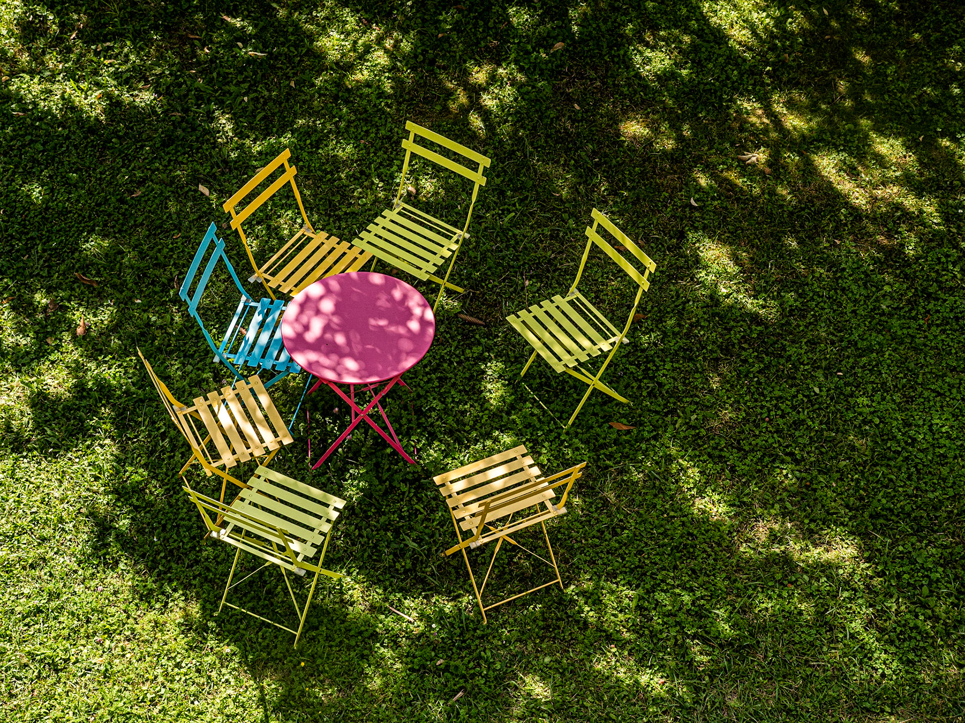 Garden of Le Local restaurant, Dole, France, 11 Sep 2021