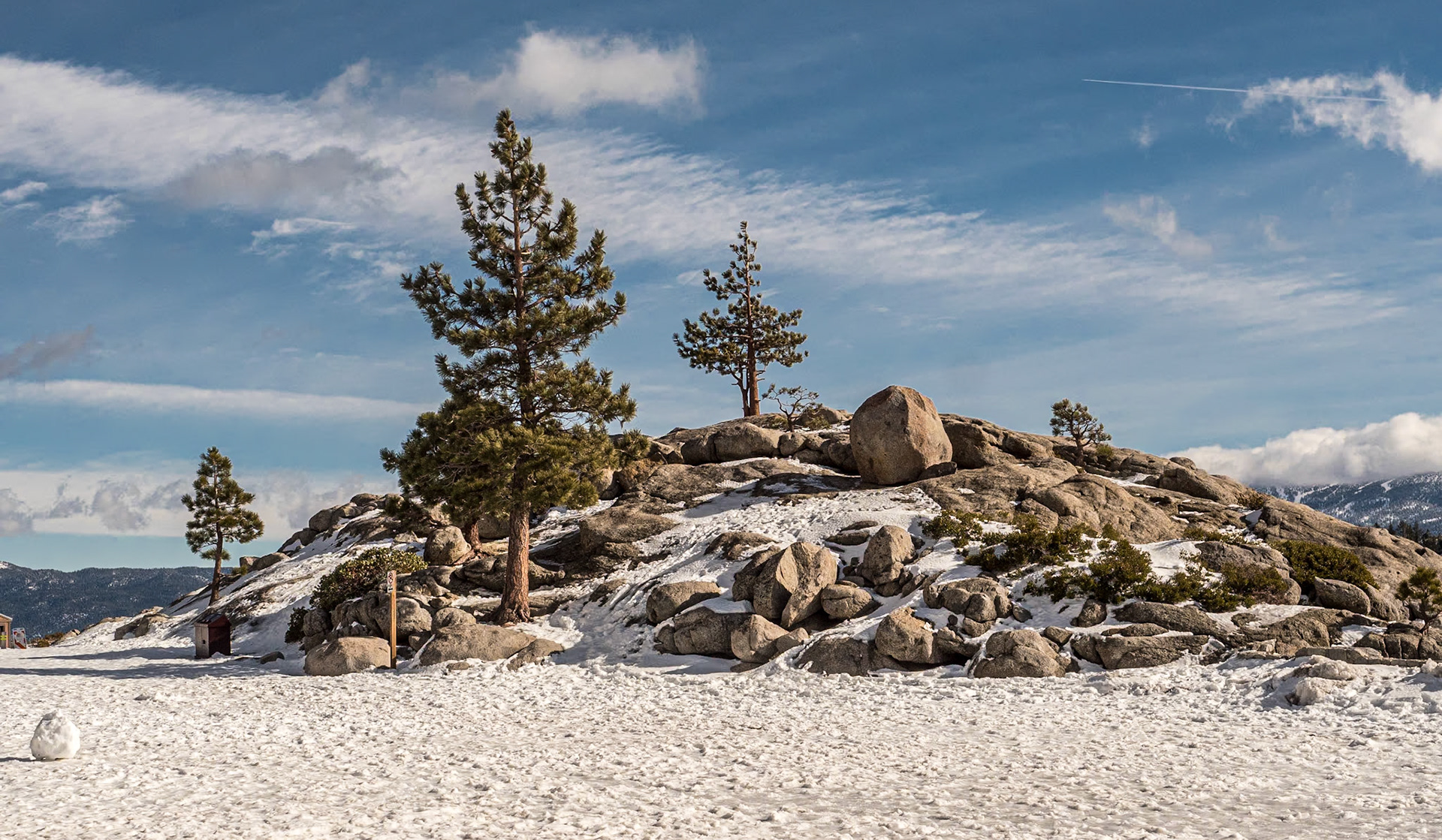 Emerald Bay State Park Lookour, Lake Tahoe, California, 17 Jan 2024