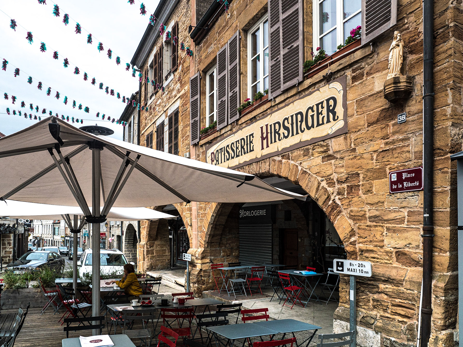 Place de la Liberté, Arbois, 27 Sep 2019
