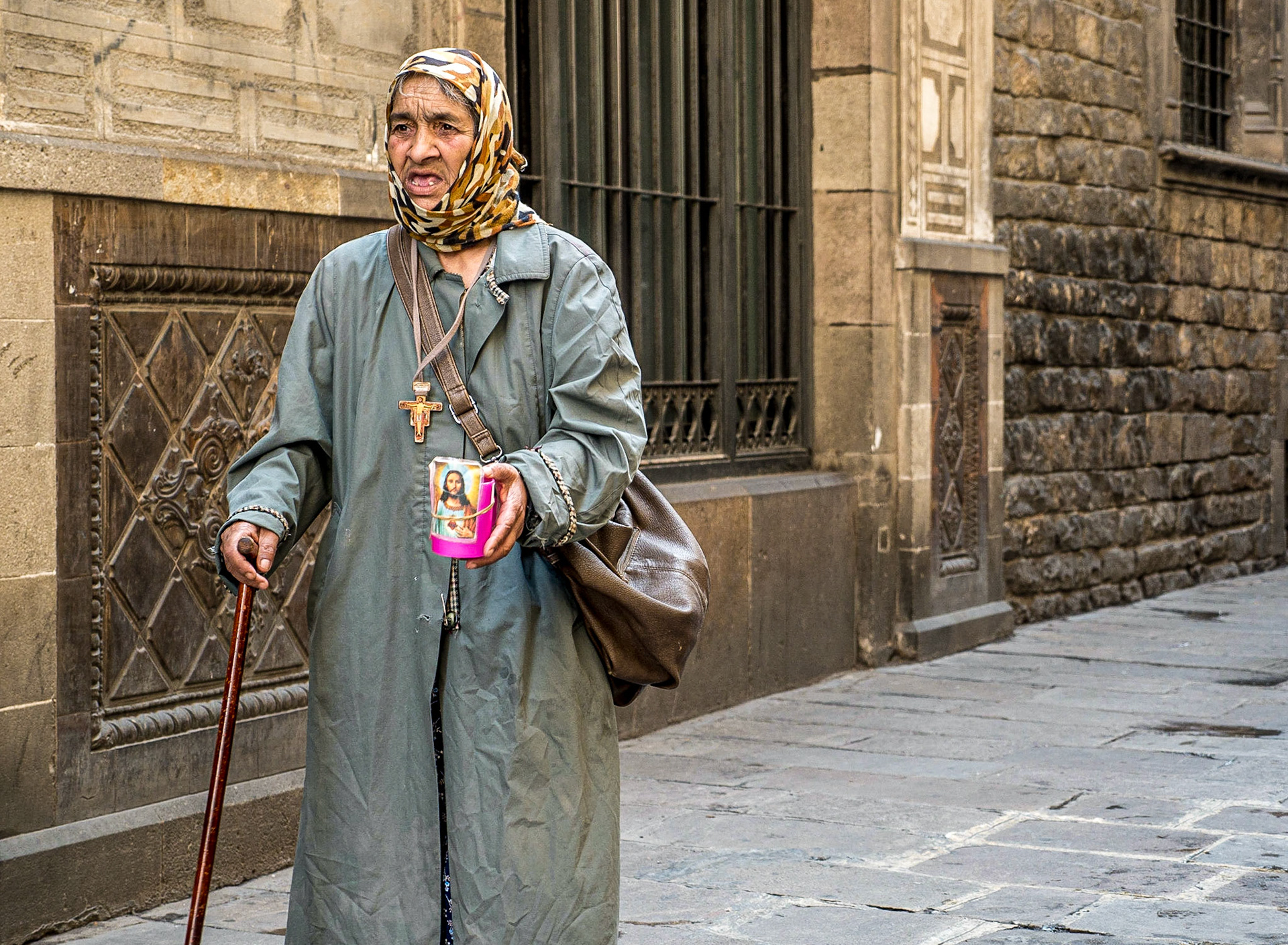 Carrer del Bisbe, Barcelona, 26 Jun 2016
