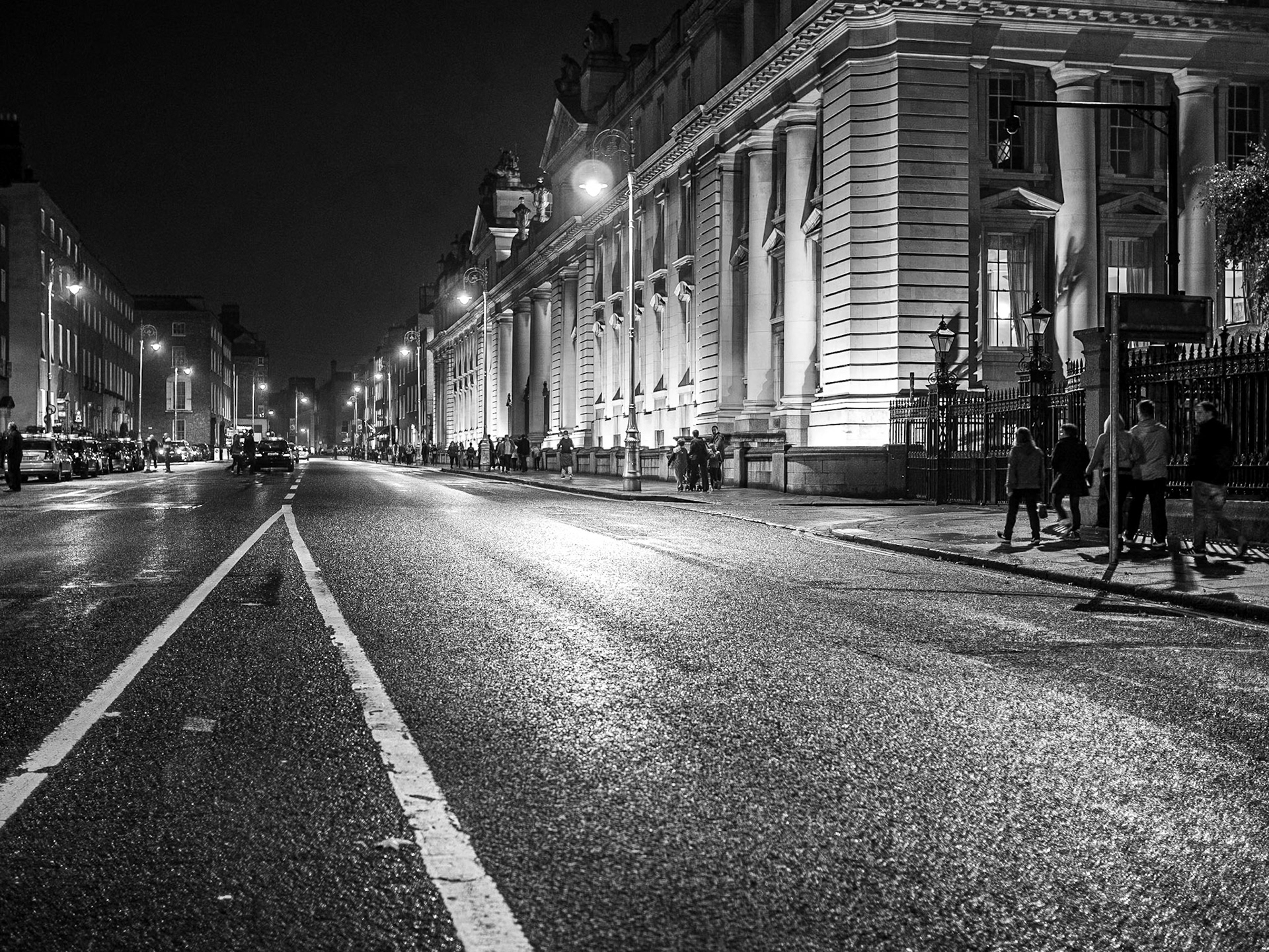 Merrion Street. Dublin, 19 Sep 2014