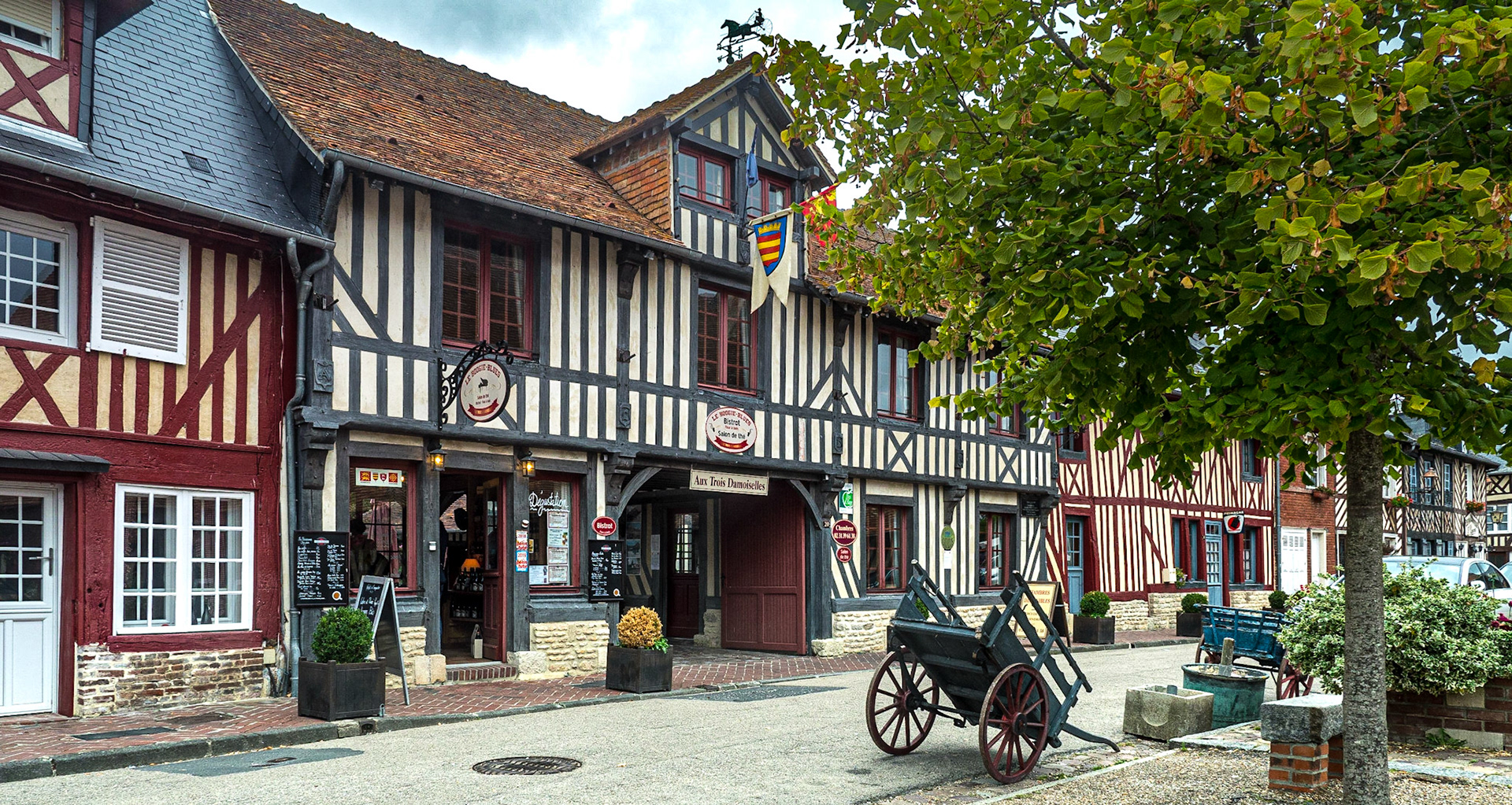 Beuvron-en-Auge, Normandy, 11 Sep 2019
