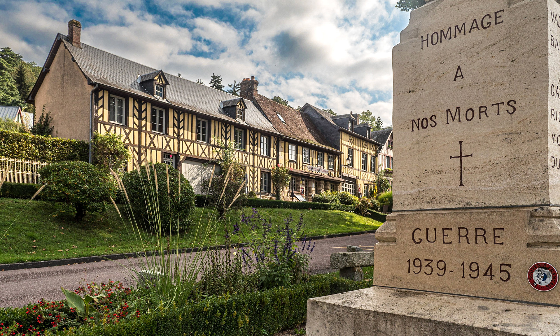Le Bec-Hellouin, Normandy, 26 Sep 2021
