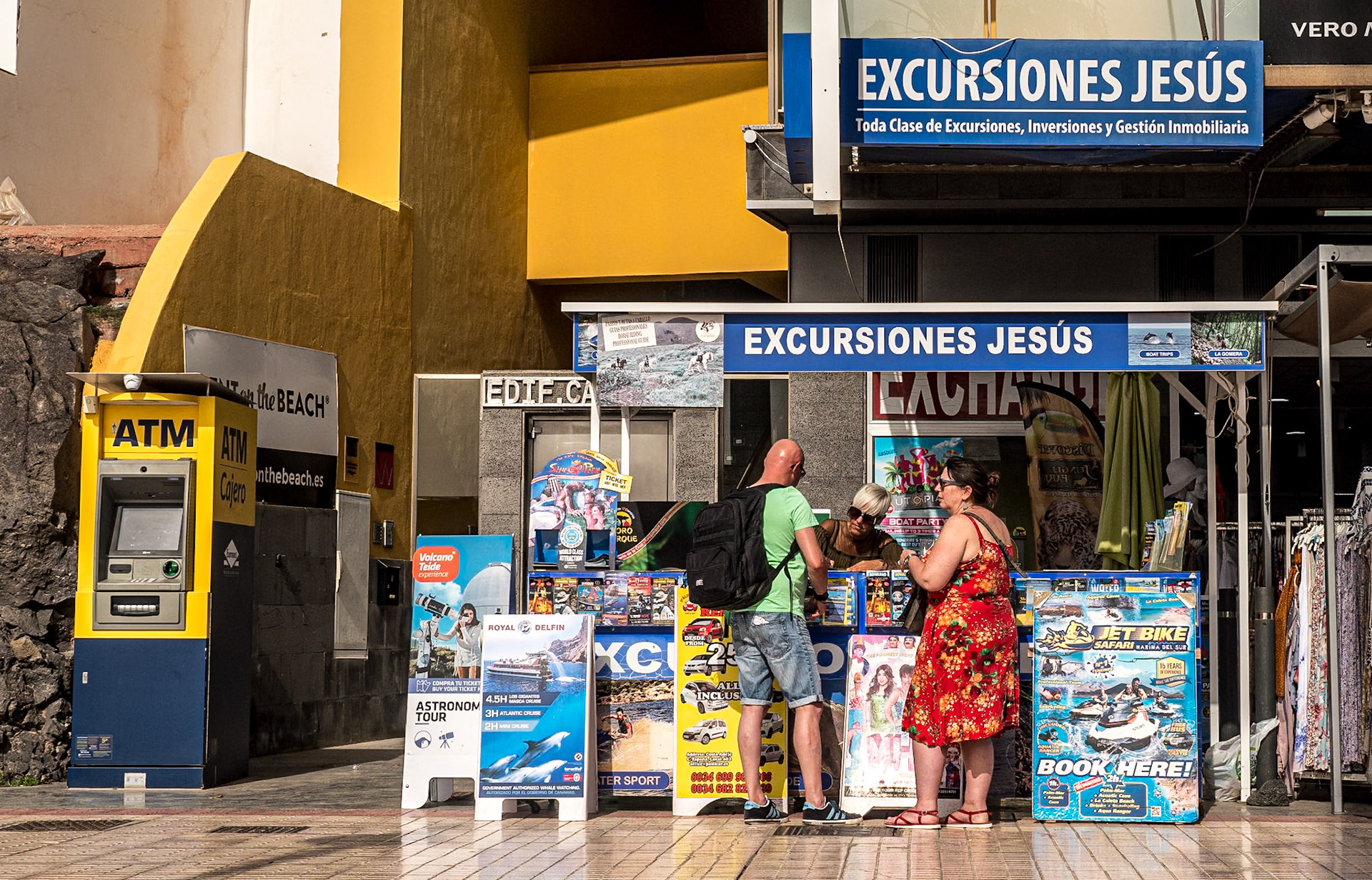 Paseo Las Vistas, Los Cristianos, Tenerife, 5 Feb 2022
