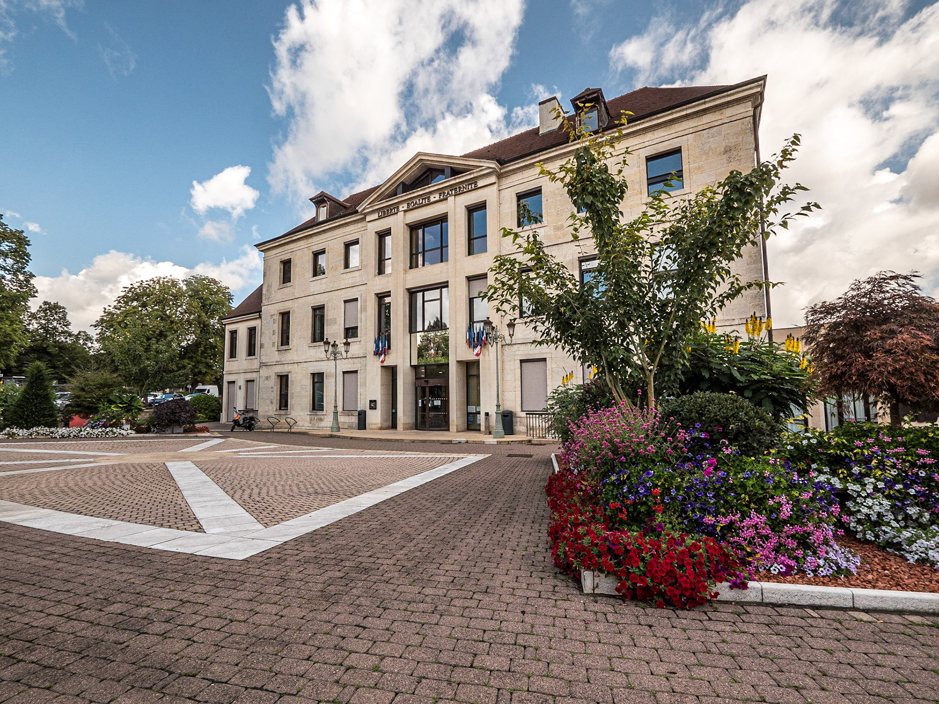 Hotel de Ville, Dole, France, 11 Sep 2021